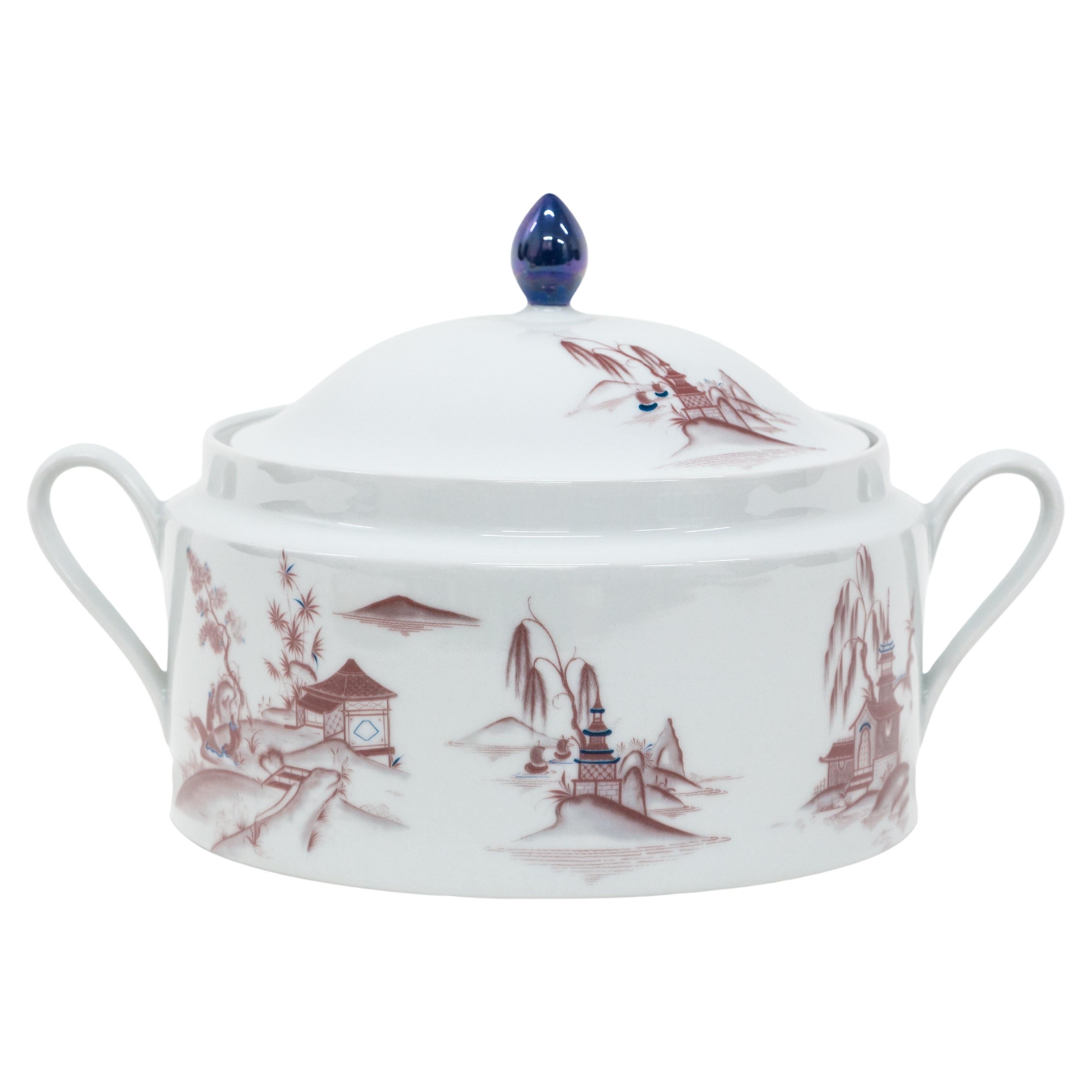 Natsumi, Contemporary Decorated Porcelain Tureen by Vito Nesta For Sale