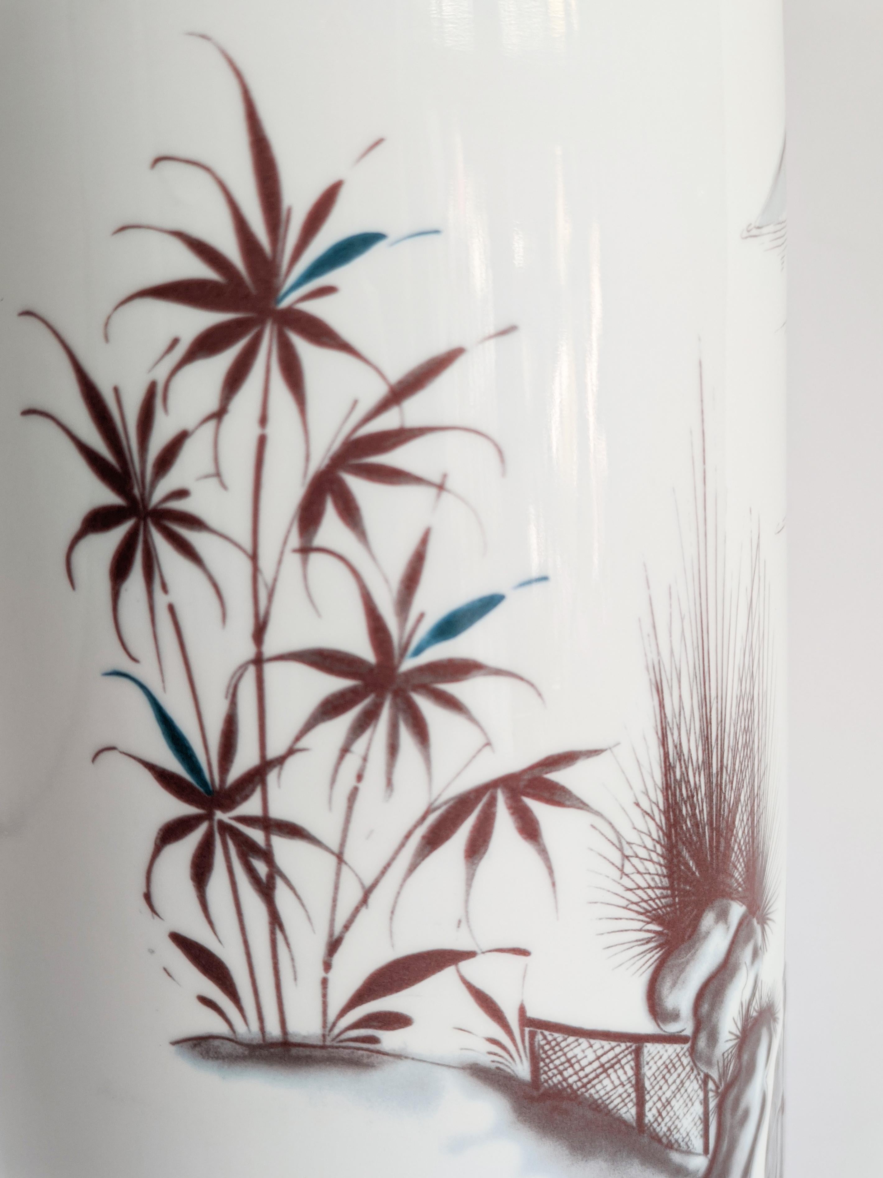 Natsumi, Zeitgenössische Porzellanvase mit dekorativem Design von Vito Nesta (21. Jahrhundert und zeitgenössisch) im Angebot