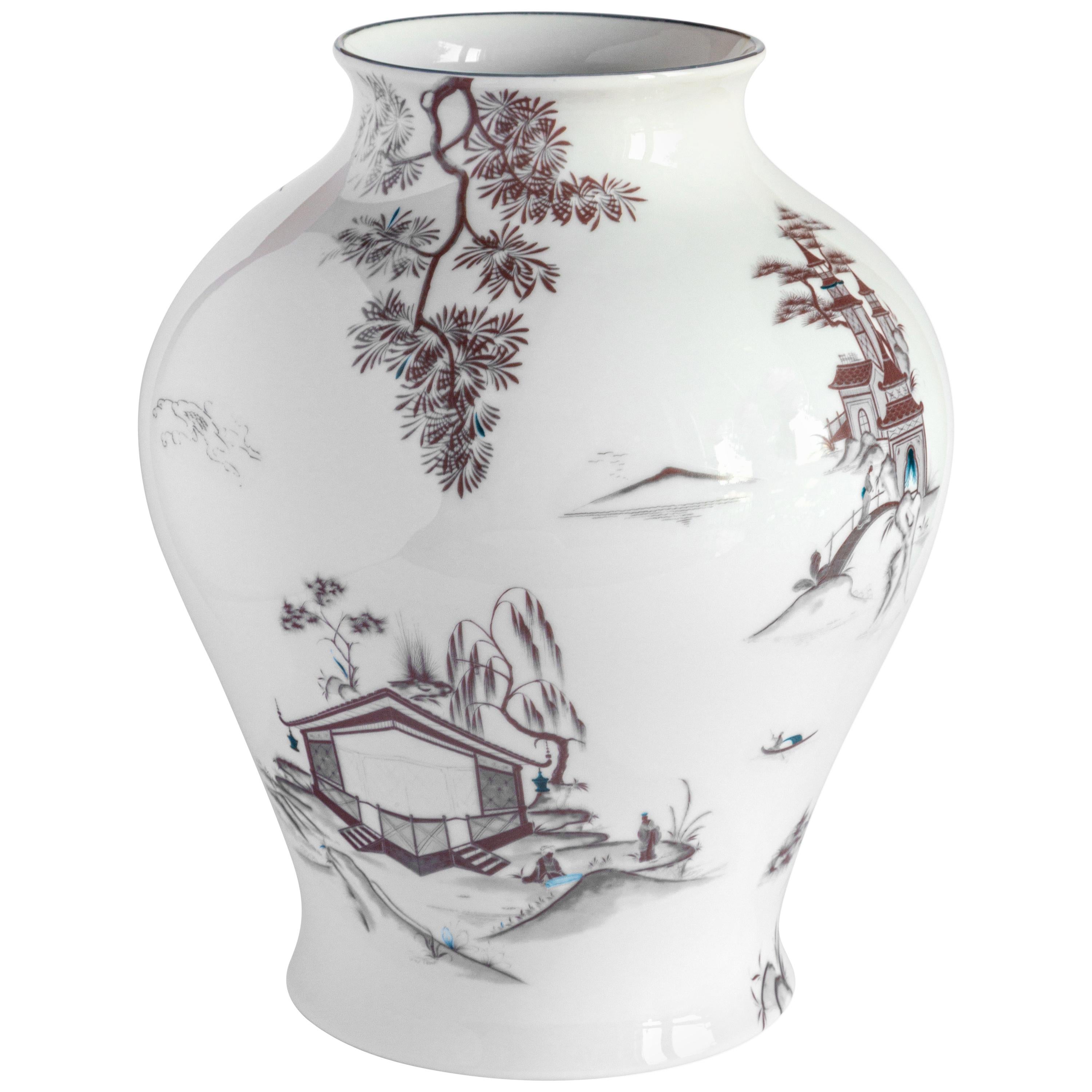 Natsumi, Contemporary Porcelain Vase with Decorative Design by Vito Nesta For Sale