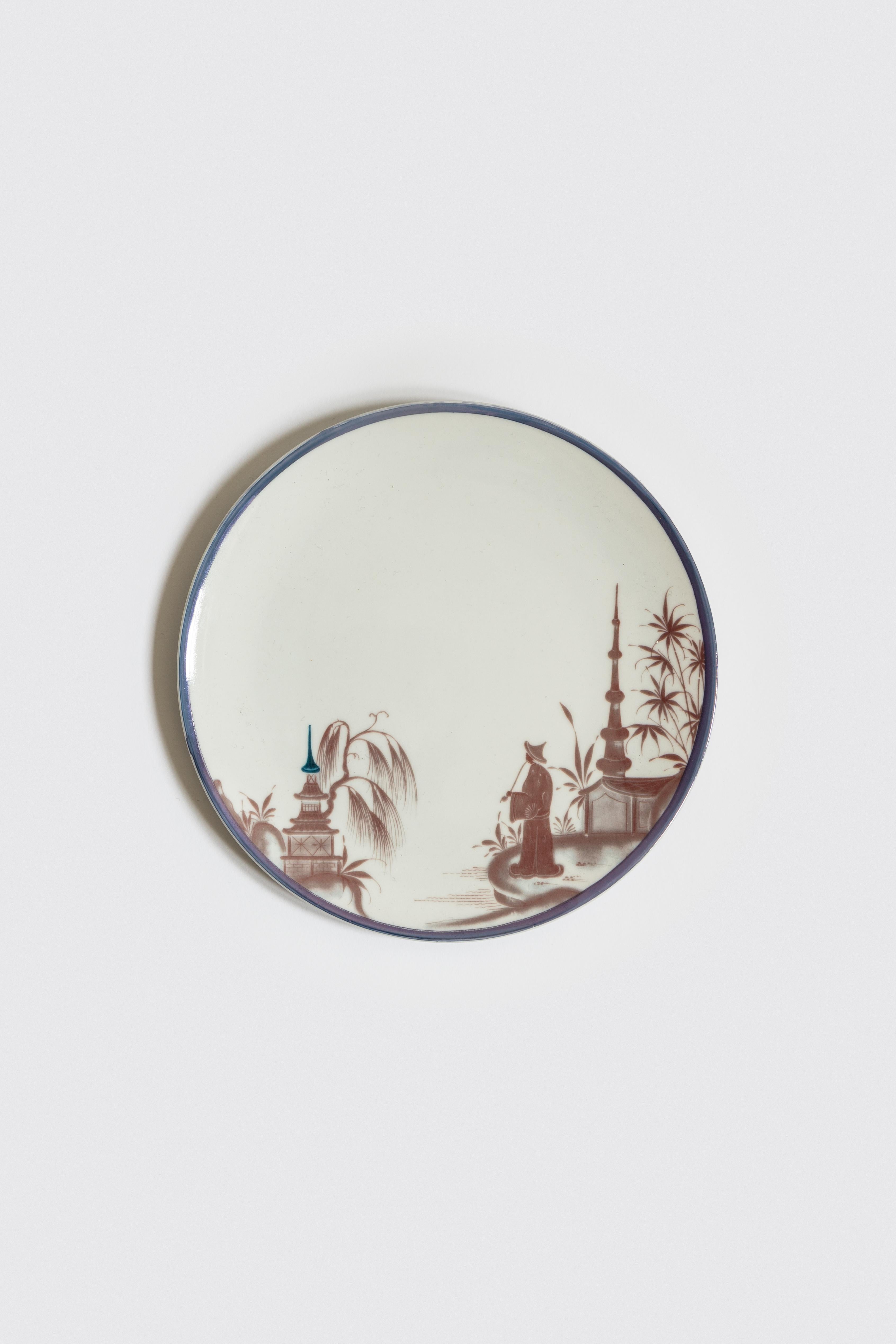 Italian Natsumi, Six Contemporary Porcelain Dessert Plates with Decorative Design For Sale