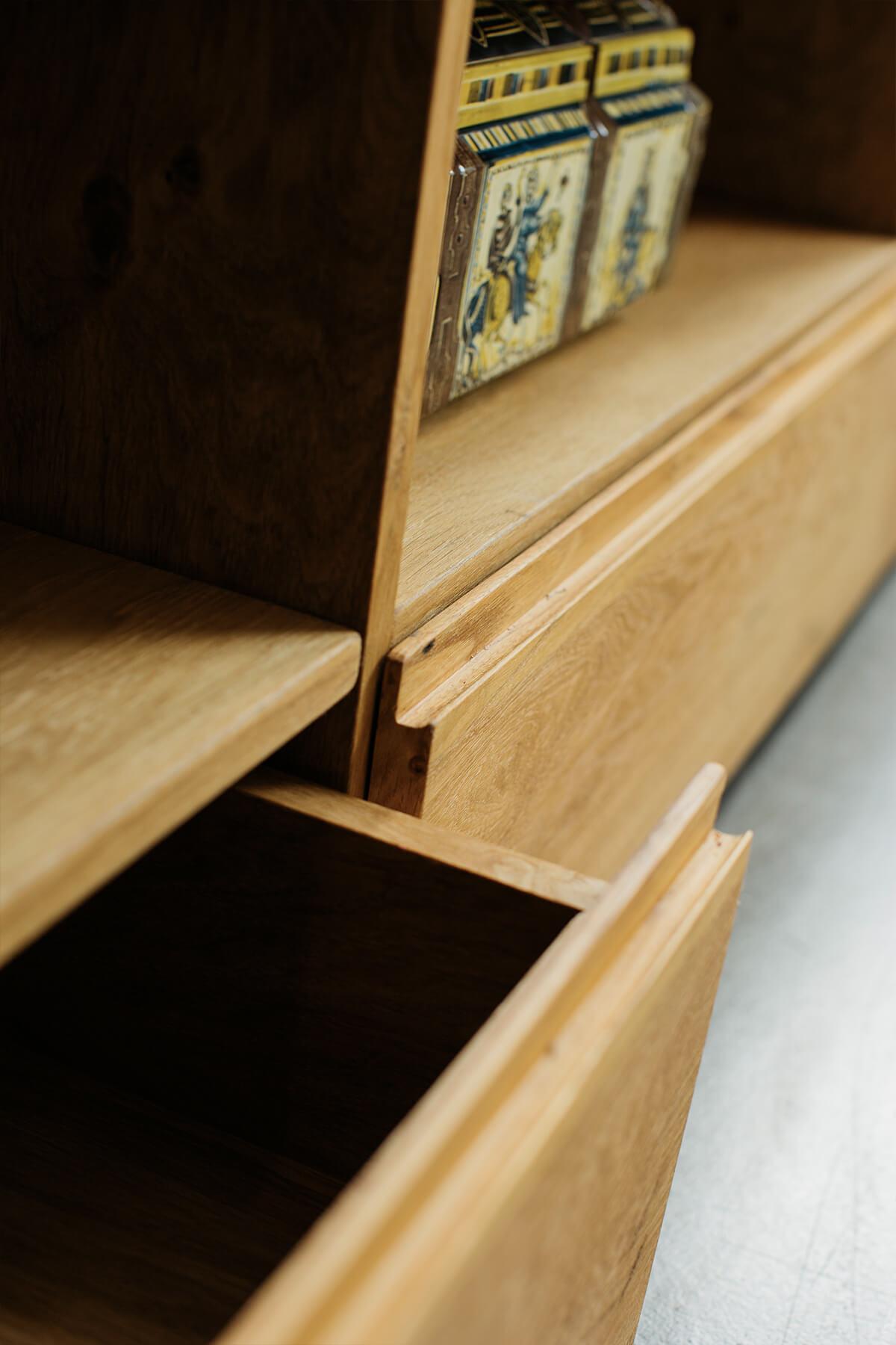 Mueble de TV con Cajones de Madera de Roble Natur en venta 2