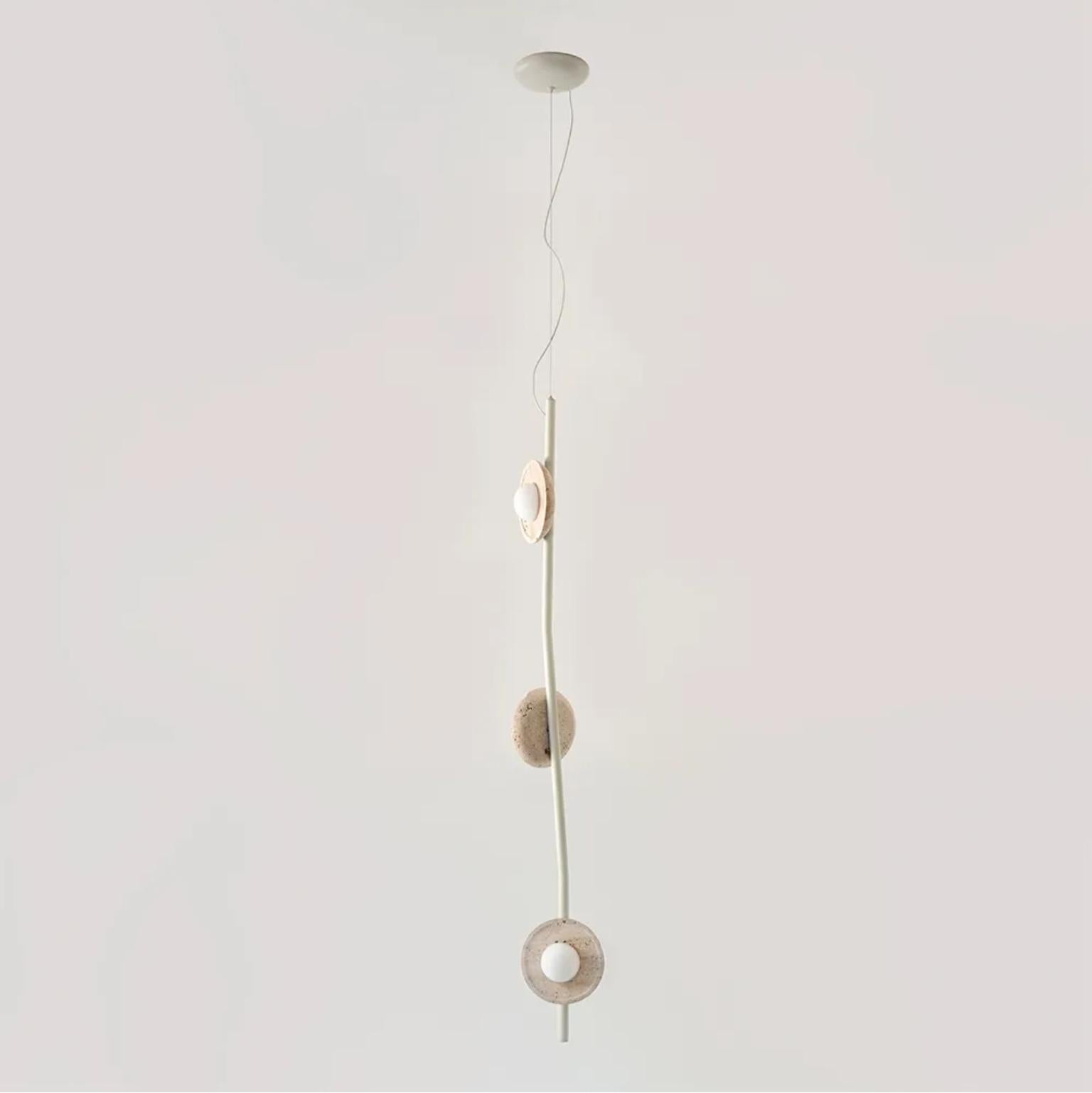 Altro Lampada a sospensione verticale Natura di WJ Luminaire in vendita