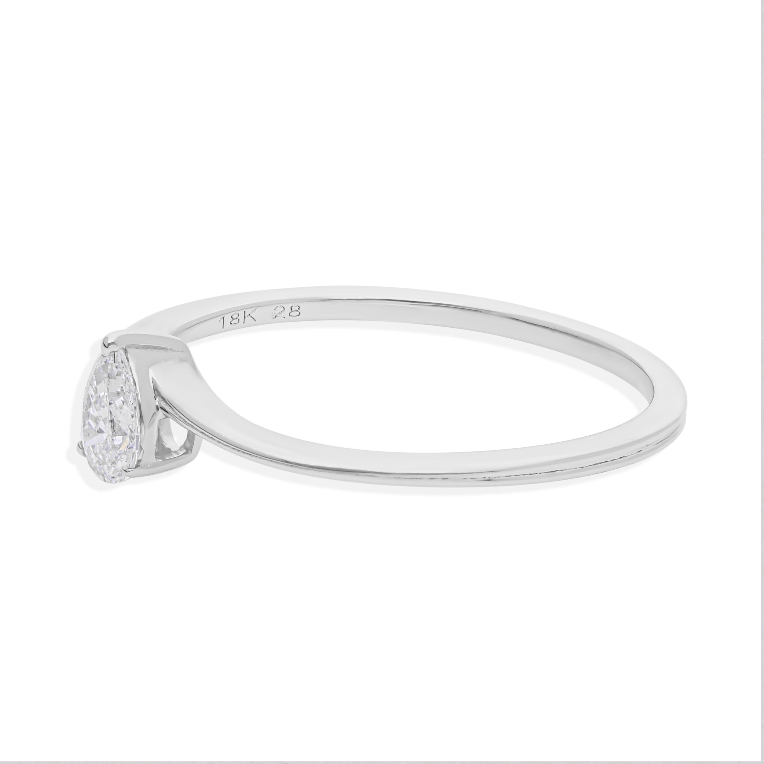 Coulée dans de l'or 18 carats, cette bague exquise est sertie de 0,23 carats de diamants étincelants.

Suivez la vitrine de Spectrum Jewels pour découvrir la dernière collection et les pièces exclusives. Spectrum Jewels est fièrement classé parmi