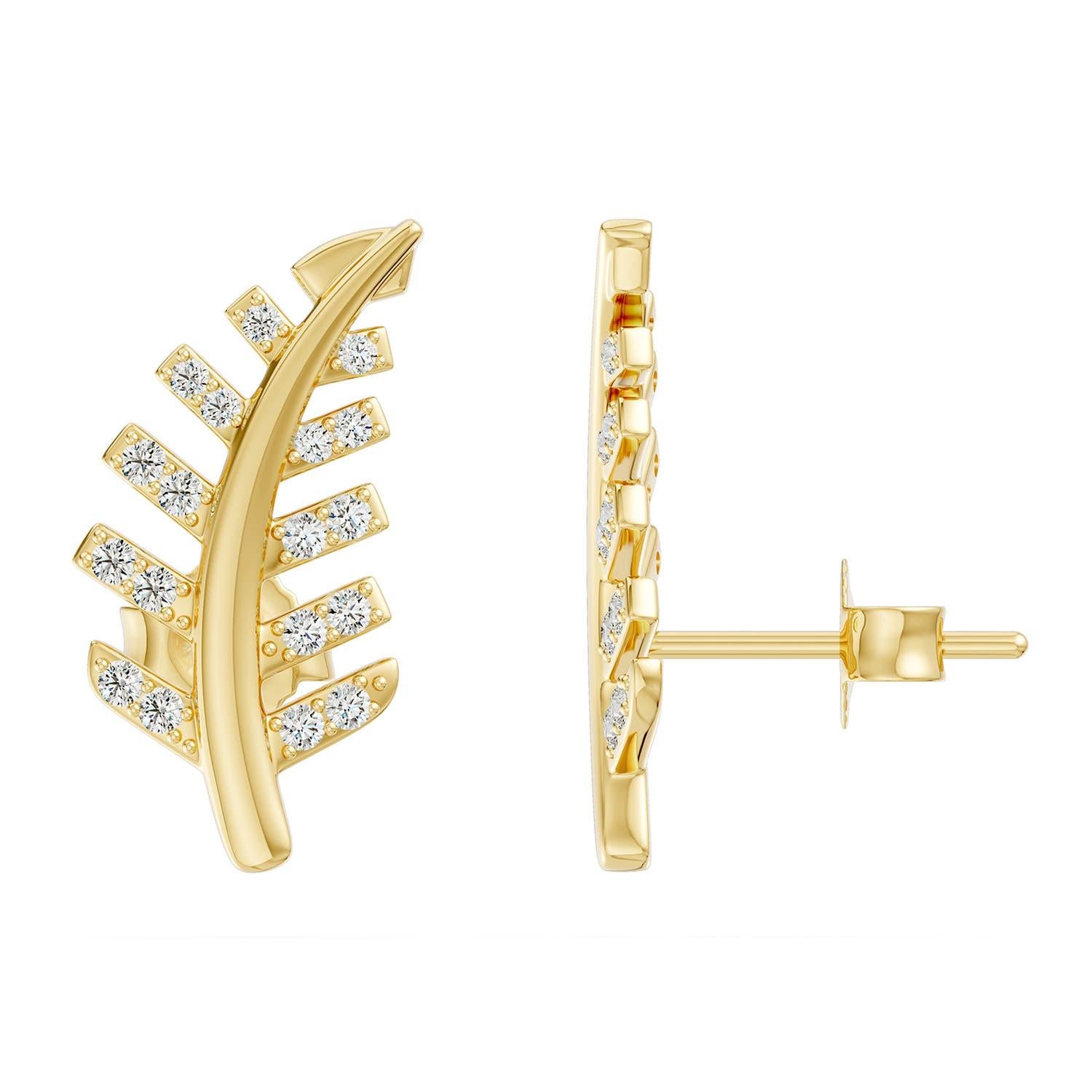 Angara is a family-started and family-run fine jewellery brand with generations of expertise in gemstones. In ancient Sanskrit, Angara means “the fire within.” We love how it captures the power of the color that burns inside our gemstones. Right