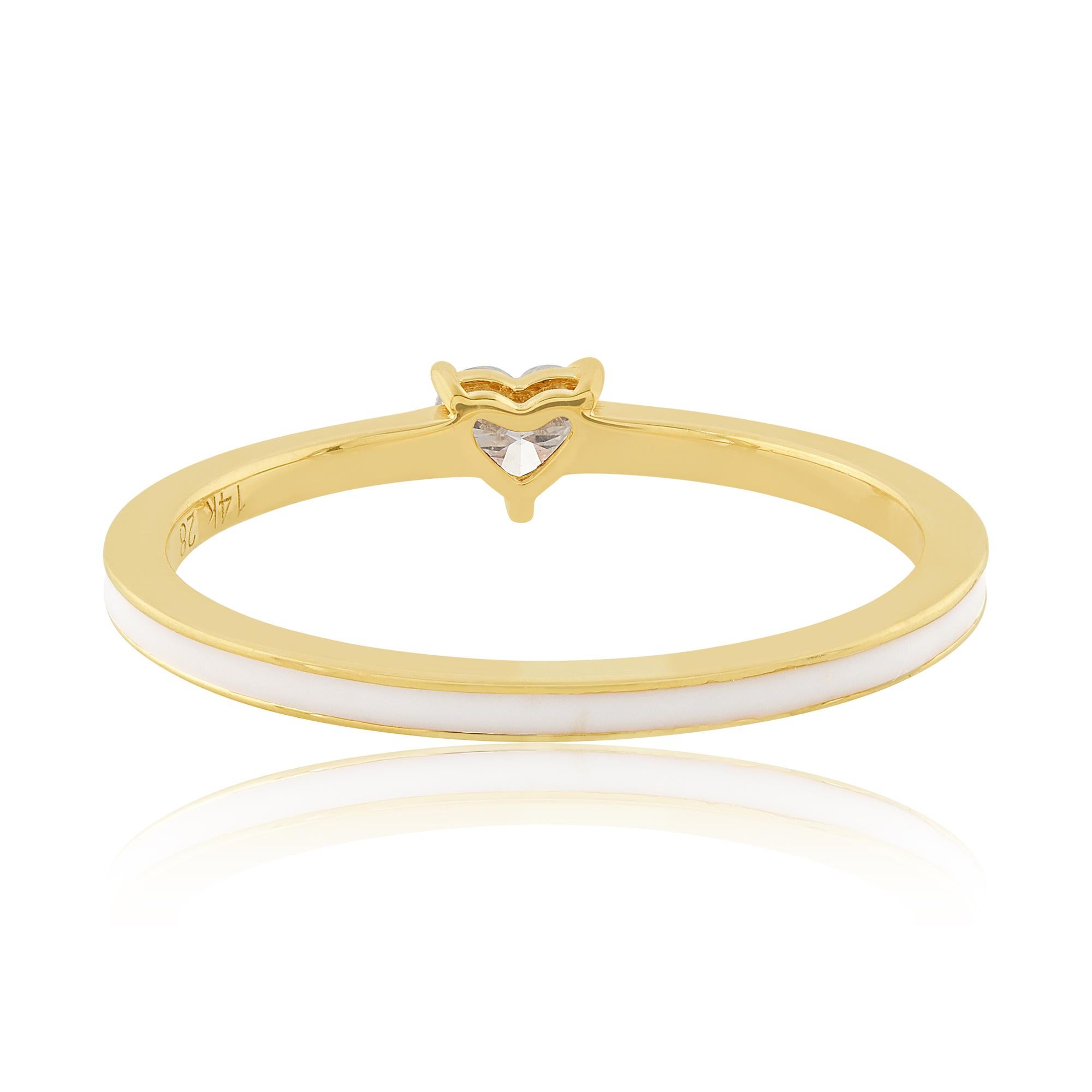 Taille cœur Bague solitaire cœur en or jaune 14 carats avec émail blanc et diamants naturels 0,28 carat SI/H en vente