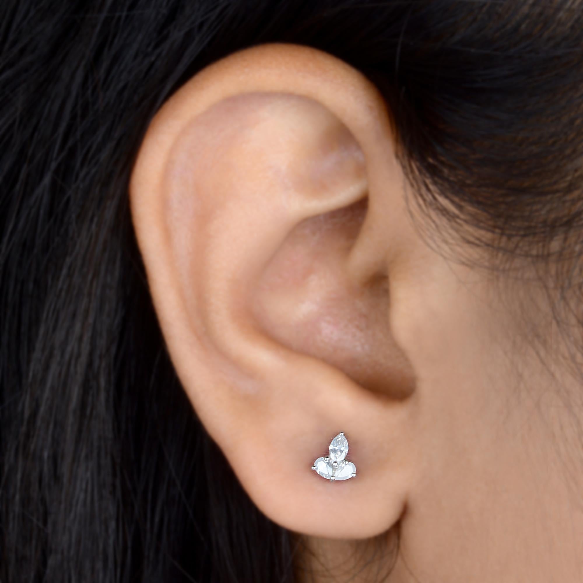 Natural 0.35 Carat SI Clarity HI Color Diamond Stud Earrings 10 Karat White Gold In New Condition For Sale In Diera, Dubai