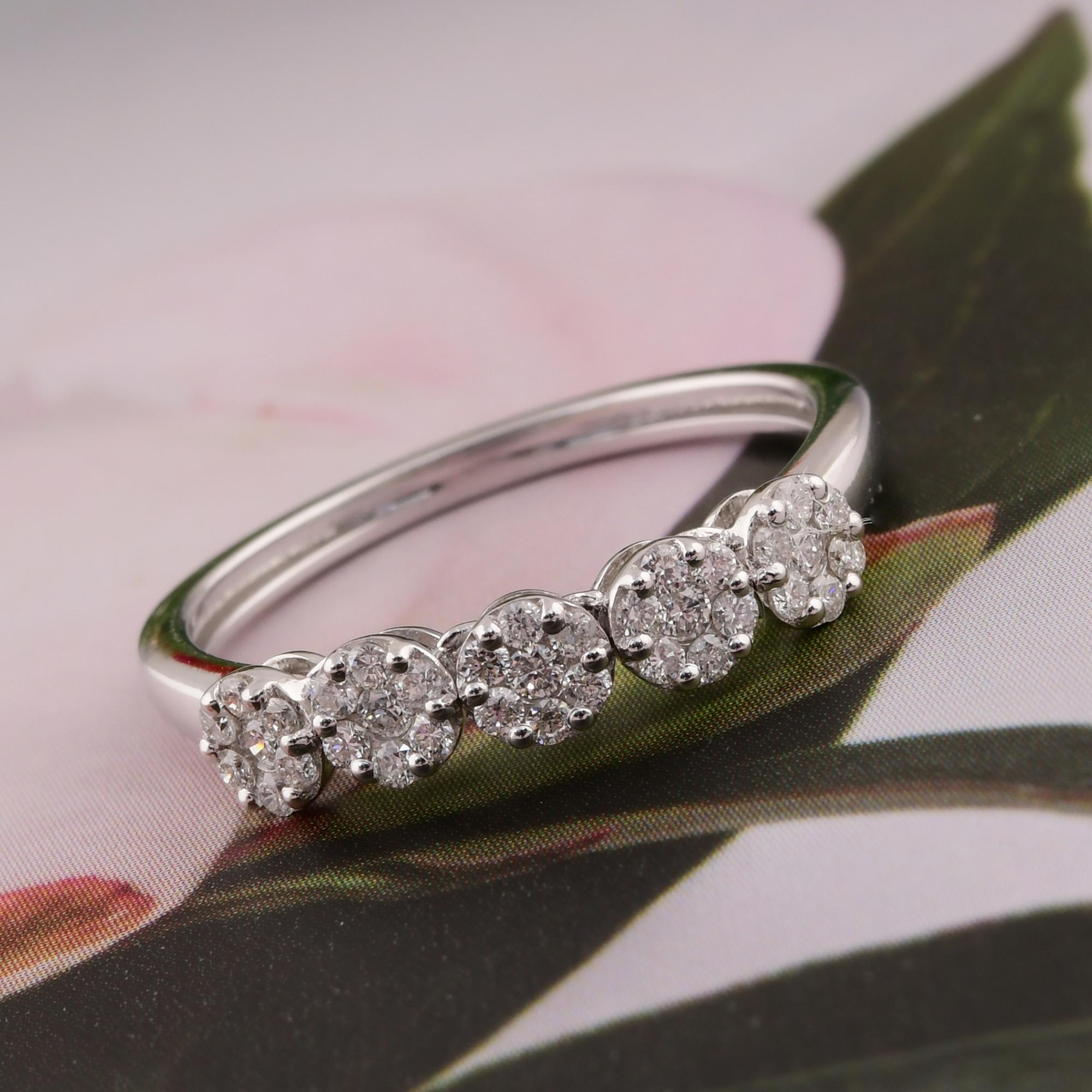 Round Cut Natural 0.37 Carat SI/H Round Brilliant Cut Diamond Ring 14 Karat White Gold For Sale
