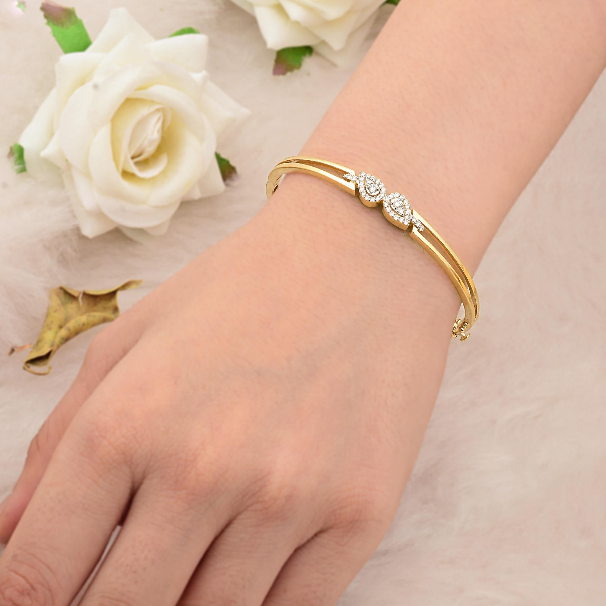 Round Cut Natural 0.40 Carat Round Diamond Bangle Bracelet 14 Karat Yellow Gold Jewelry For Sale