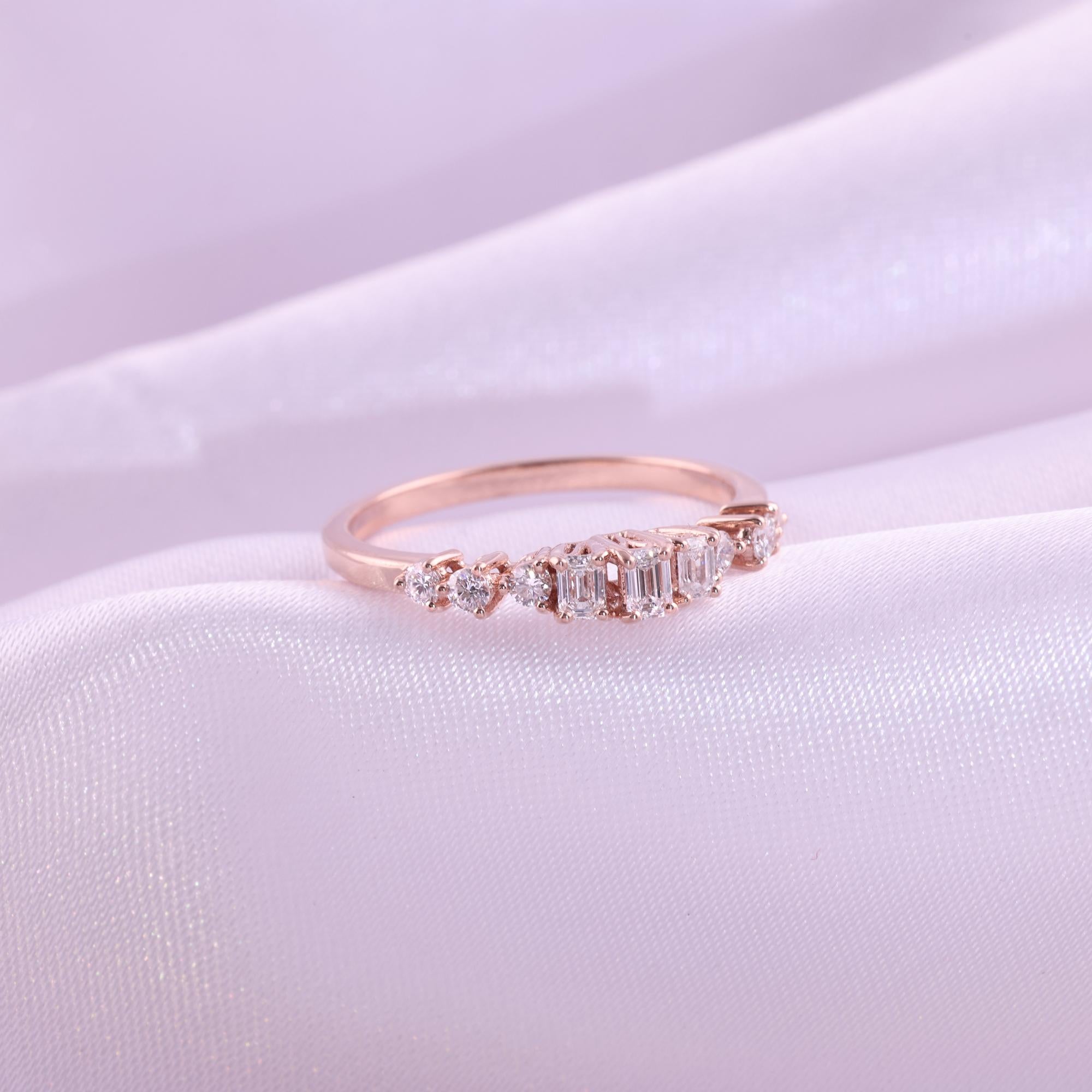 Anillo de diamantes naturales de 0,40 quilates con claridad SI y color HI Joyas de oro rosa de 9 quilates Corte esmeralda en venta