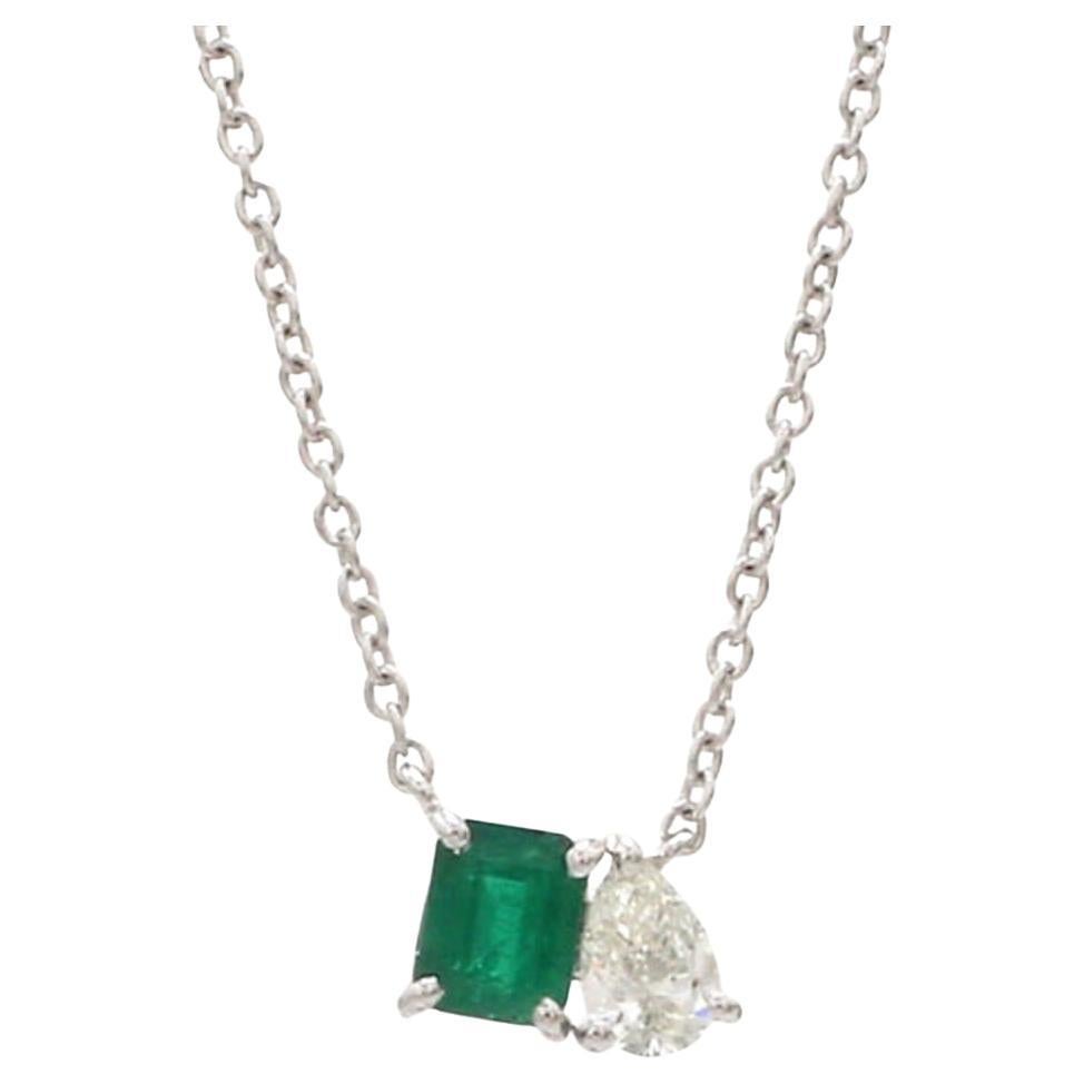 Natural 0.41cts Emerald 
Diamond 0.23cts Necklace in 14k Gold