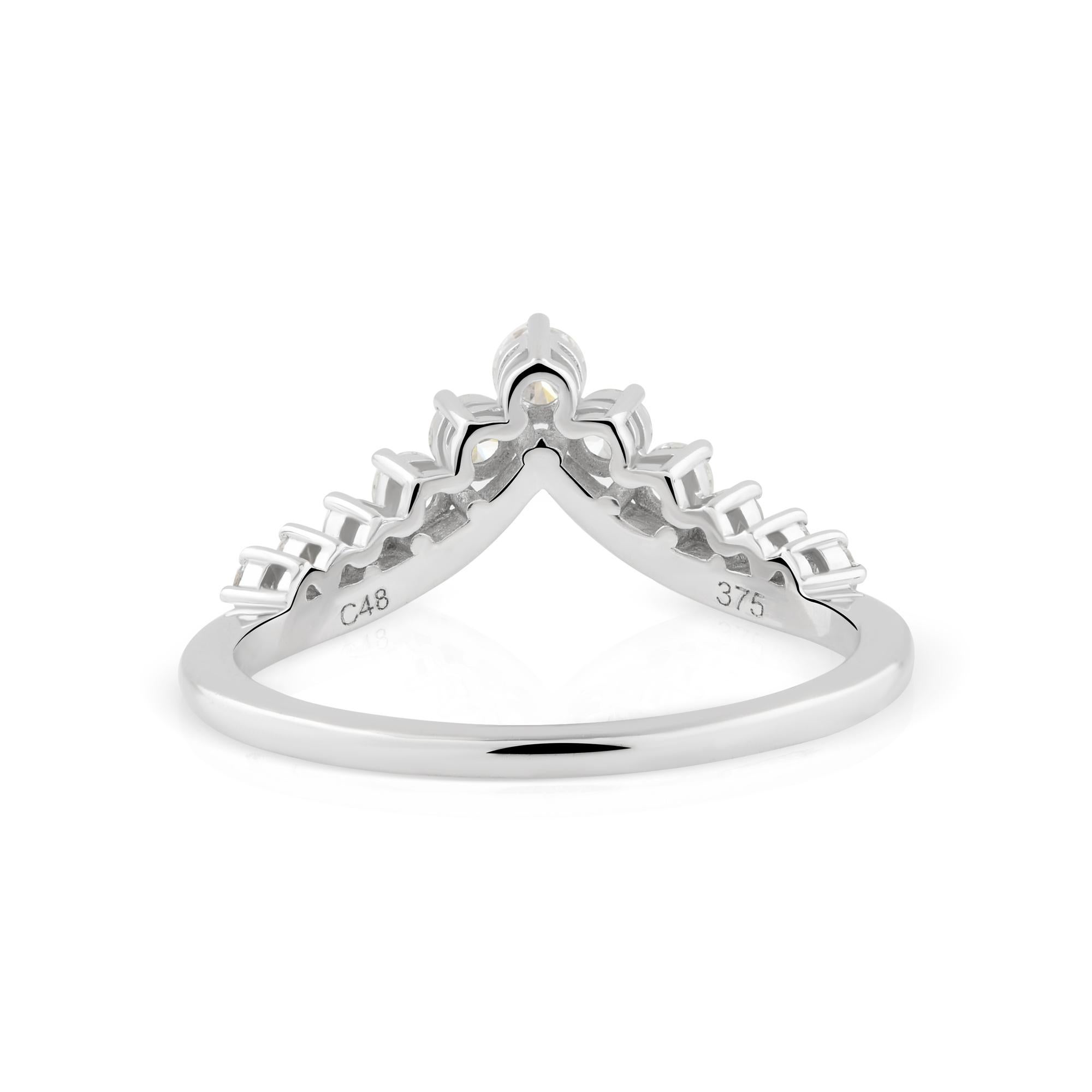 En venta: Anillo natural de diamantes Chevron de 0,47 quilates, claridad SI y color HI, oro blanco de 9 quilates  3