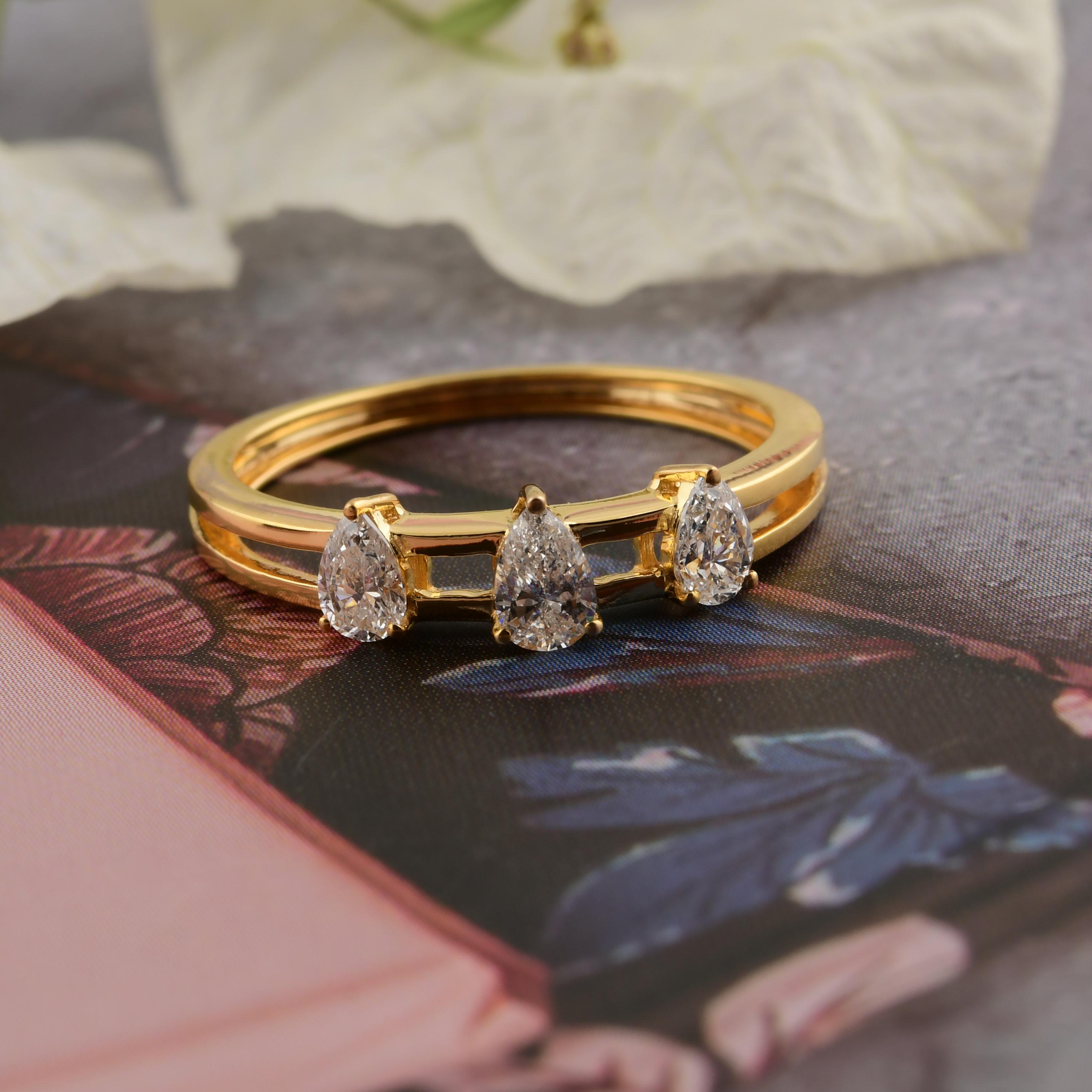 Pear Cut Natural 0.47 Carat SI Clarity HI Color Pear Diamond Ring 18 Karat Yellow Gold For Sale