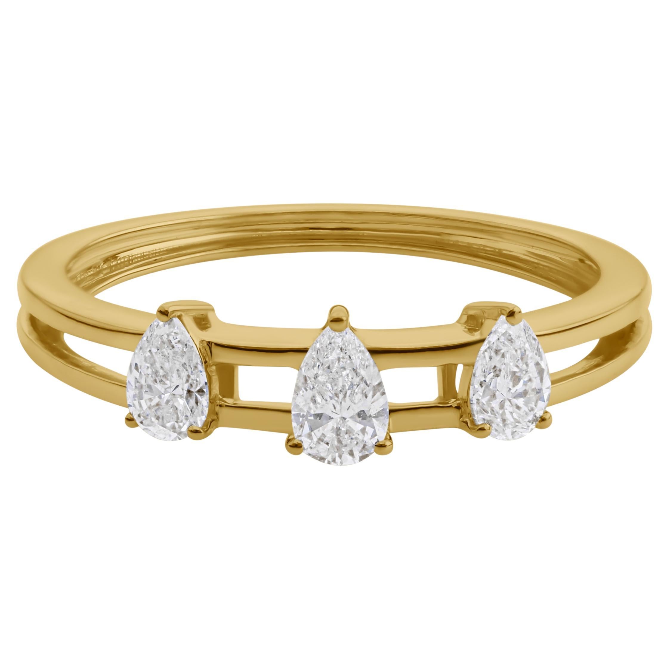 Natural 0.47 Carat SI Clarity HI Color Pear Diamond Ring 18 Karat Yellow Gold For Sale