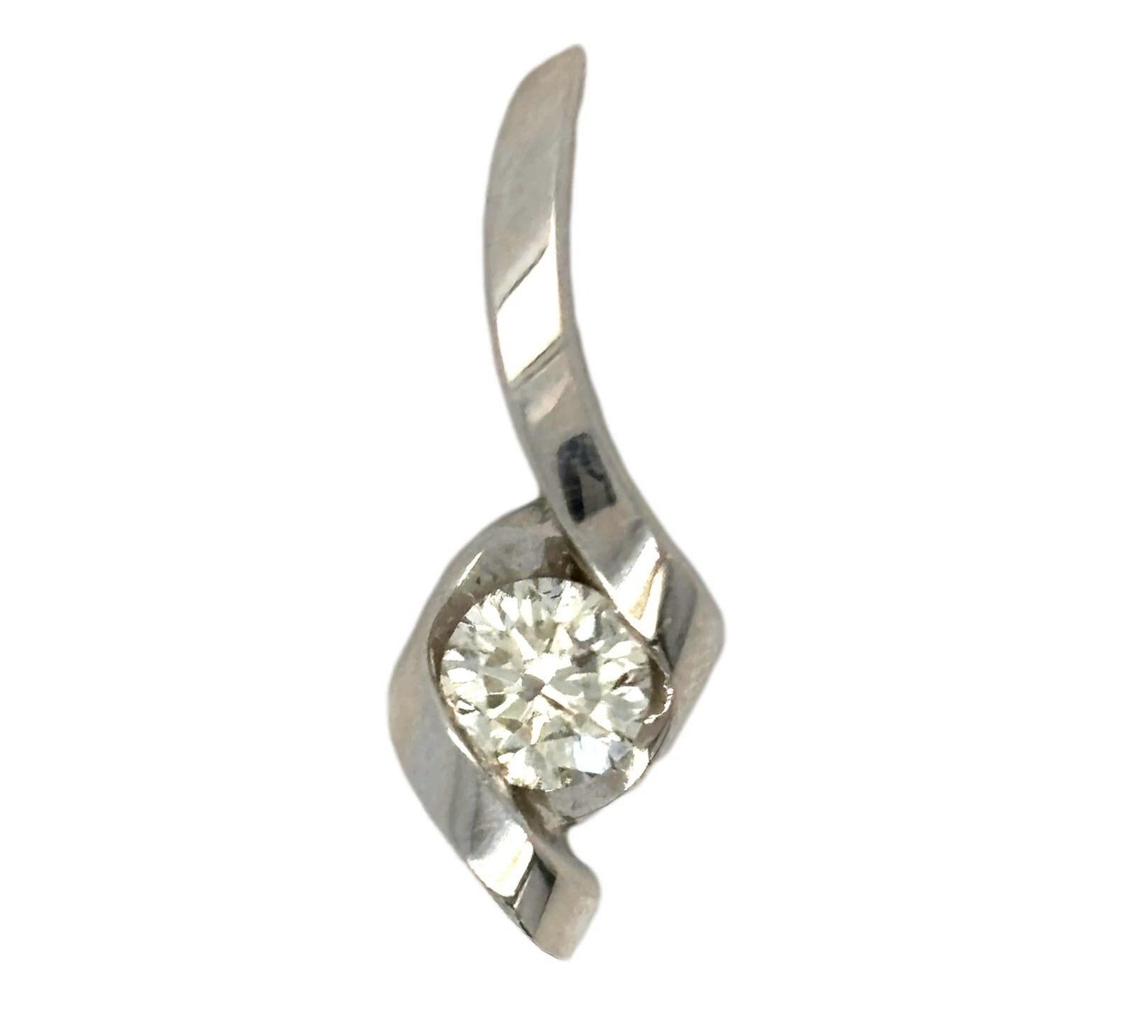 Natural 0.50 CT Diamond 14K White Gold J, I1 2.55 Grams Sirena Solitaire Pendant For Sale