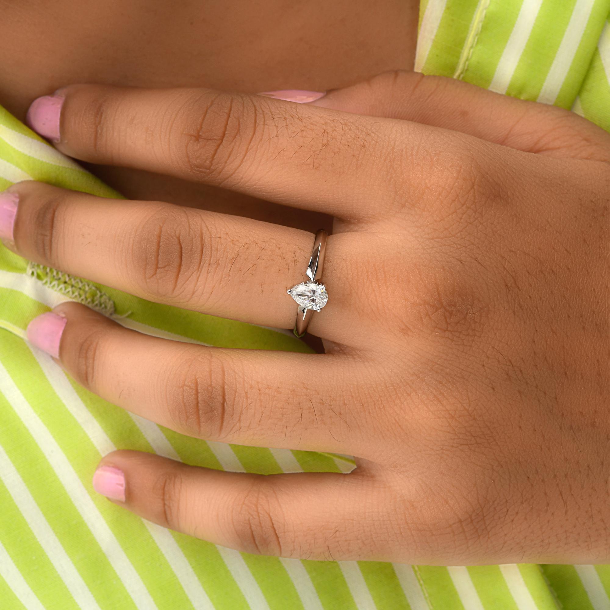 Round Cut Natural 0.51 Carat SI/H Solitaire Pear Diamond Ring 18 Karat White Gold Jewelry For Sale