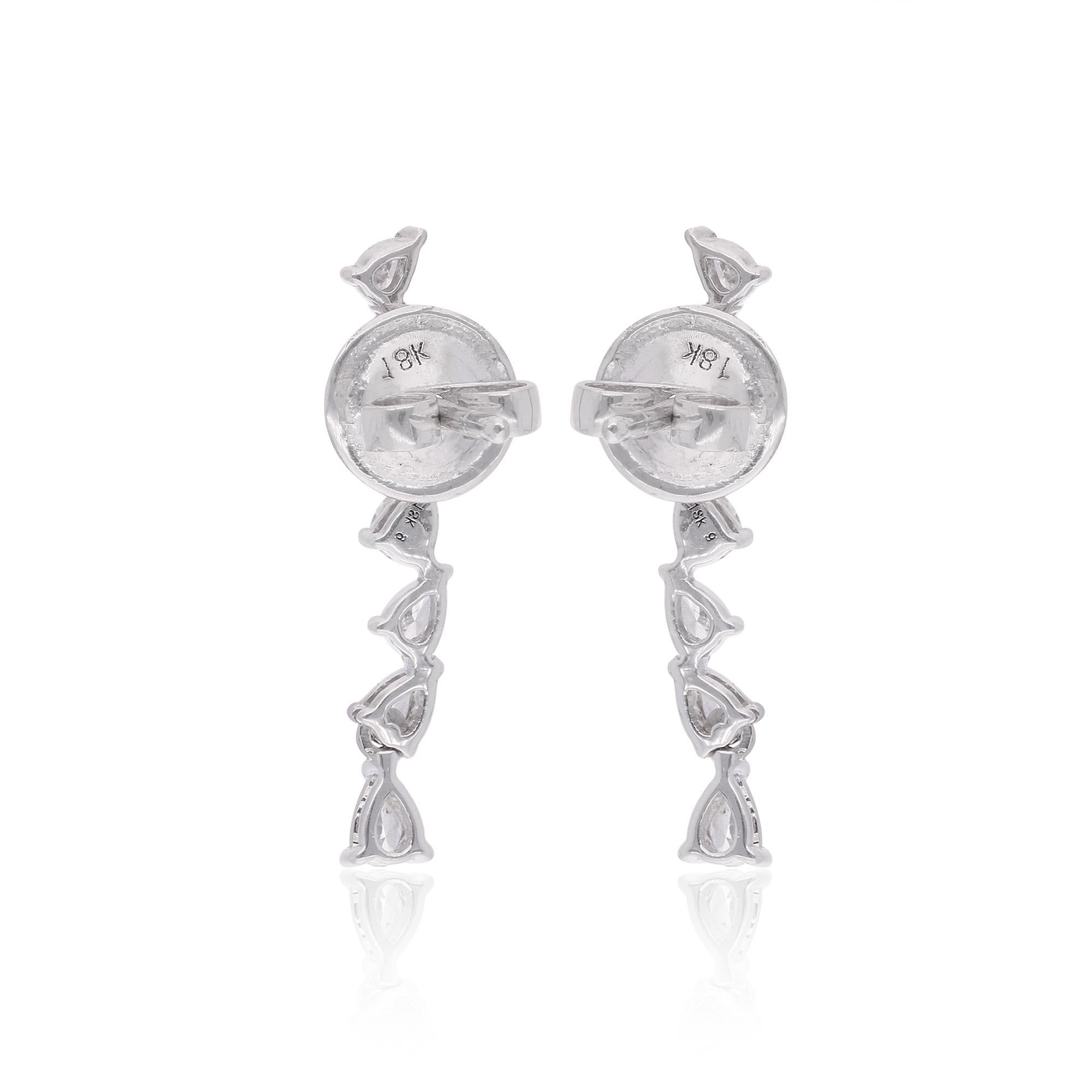 Orecchini a barretta con diamante naturale da 0,54 carati Gioielli fatti a mano in oro bianco 18 carati In condizioni Nuovo in vendita a Diera, Dubai