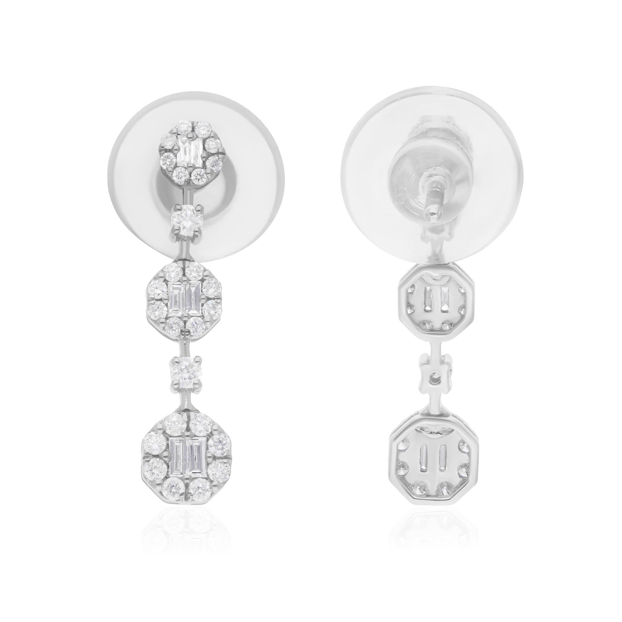 Realizzati in oro a 14 carati, questi squisiti orecchini sono impreziositi da 0,54 carati di diamanti scintillanti.

Segui la vetrina di Spectrum Jewels per vedere le ultime collezioni e i pezzi esclusivi. Spectrum Jewels è orgoglioso di essere