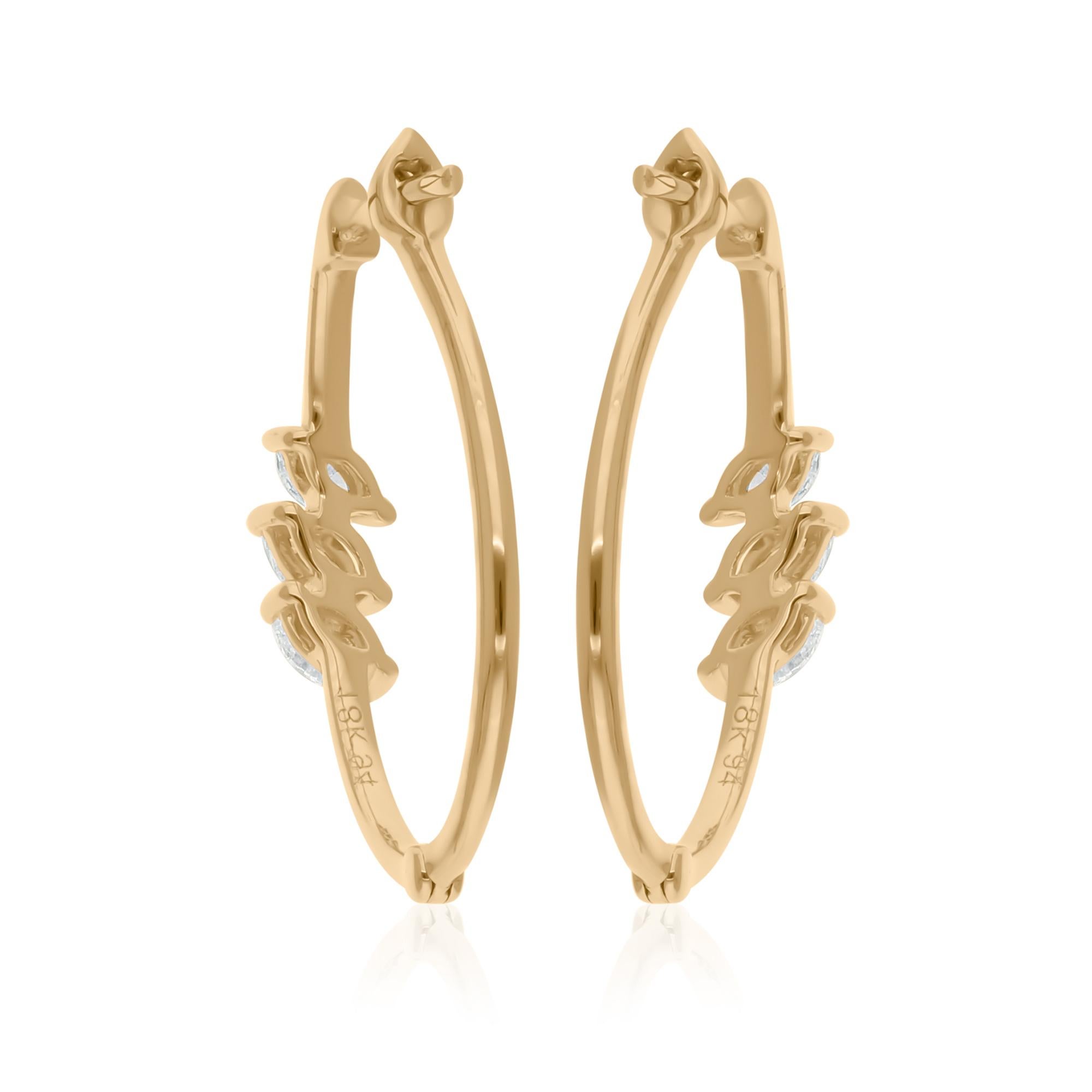 Boucles d'oreilles en or jaune 14 carats avec trois diamants marquises de 0,54 carat SI/H Neuf - En vente à Diera, Dubai