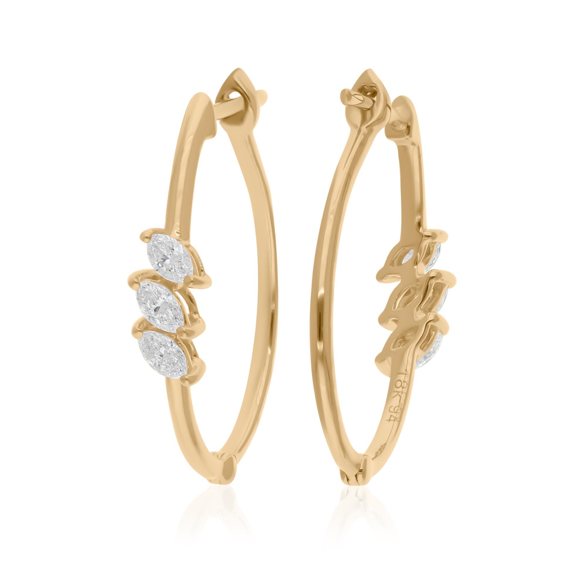 Coulées dans de l'or 18 carats, ces boucles d'oreilles exquises sont serties de 0,54 carats de diamants étincelants.

Suivez la vitrine de Spectrum Jewels pour découvrir la dernière collection et les pièces exclusives. Spectrum Jewels est fièrement