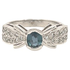 Natürlich 0,54 Karat. Alexandrit & Diamant Vintage-Ring