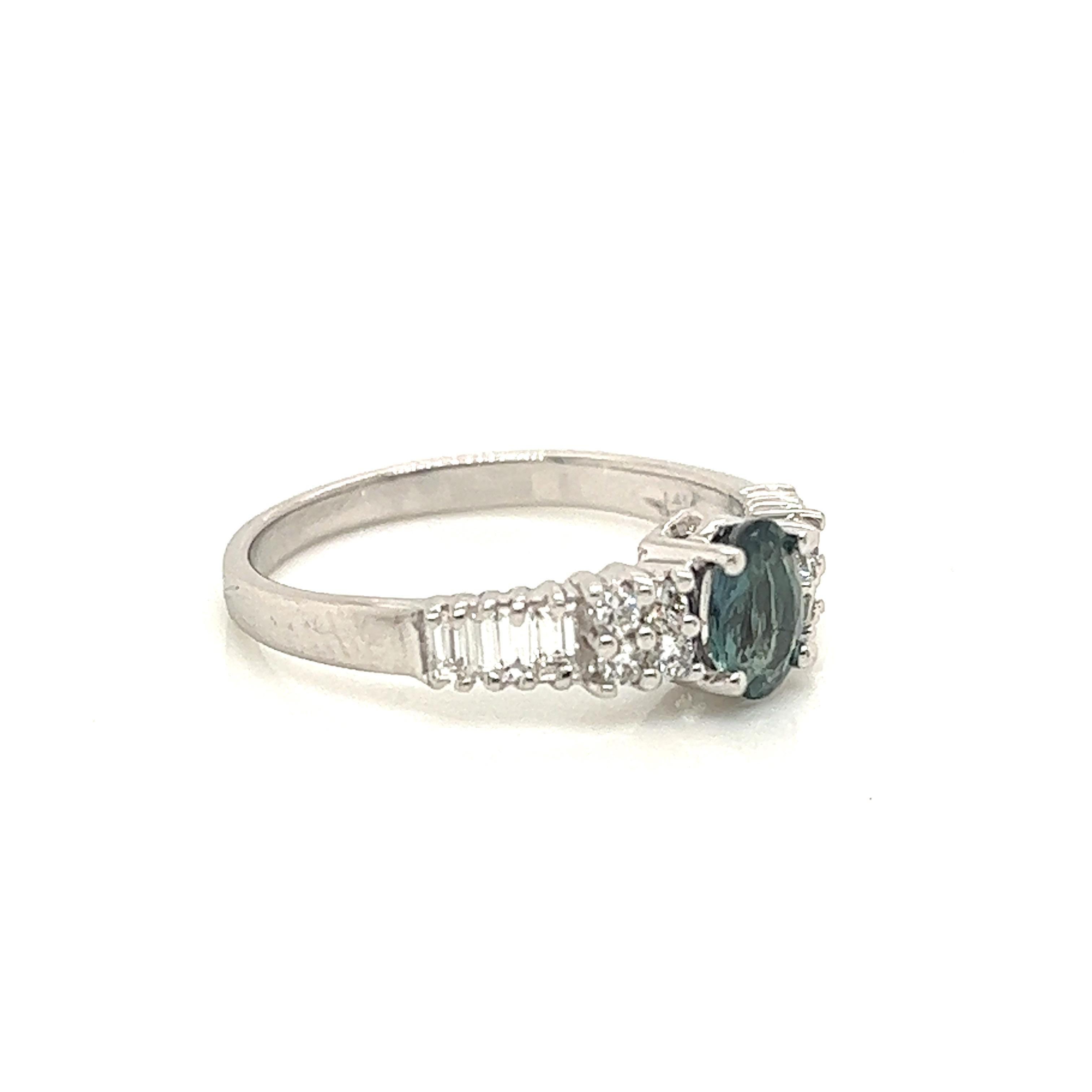 Natürlich 0,61 Karat. Alexandrit & Diamant Vintage-Ring (Zeitgenössisch) im Angebot
