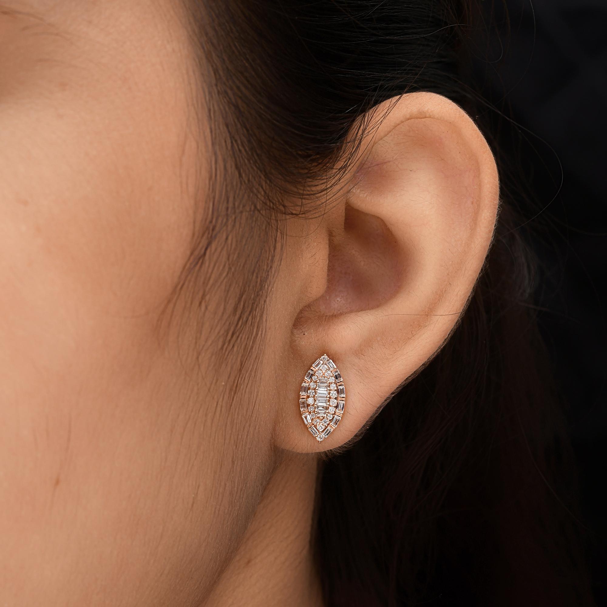 Pendientes de diamantes baguette SI/H naturales de 0,6 quilates Joyas de oro rosa de 18 quilates en Nuevo estado para la venta en Diera, Dubai