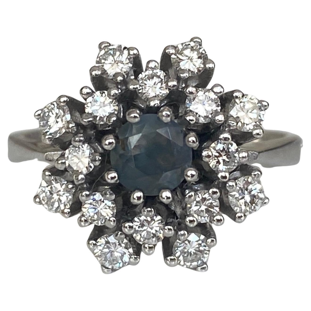 Natürlicher 0,60 ct Alexandrit & Diamant Weißgoldring