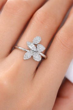 Nature 0.63 Carat SI/H Diamond Cluster Ring 18 Karat White Gold