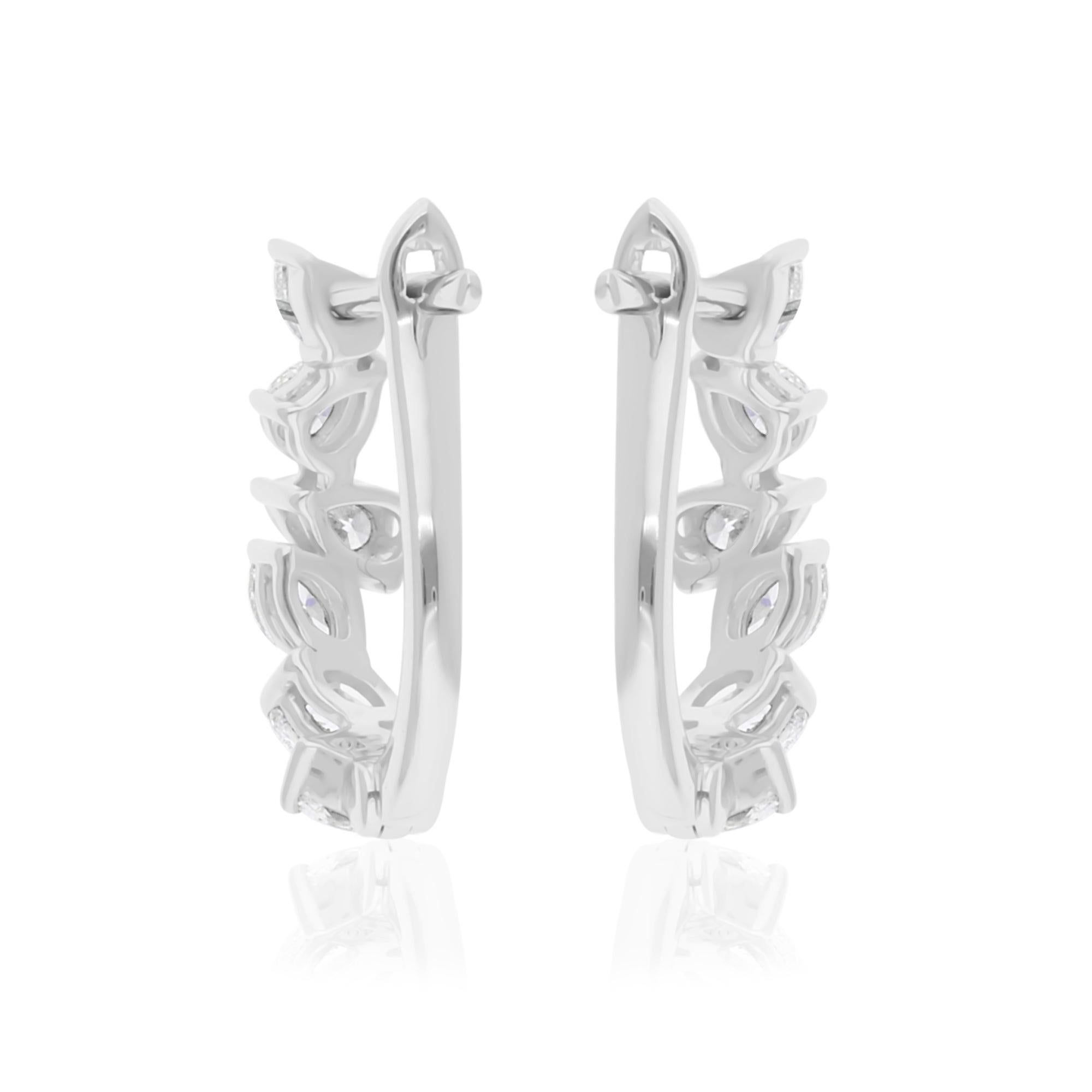 Nature 0.63 Carats SI/H Boucles d'oreilles diamant poire taille brillant Or blanc 18 Karat Neuf - En vente à Diera, Dubai