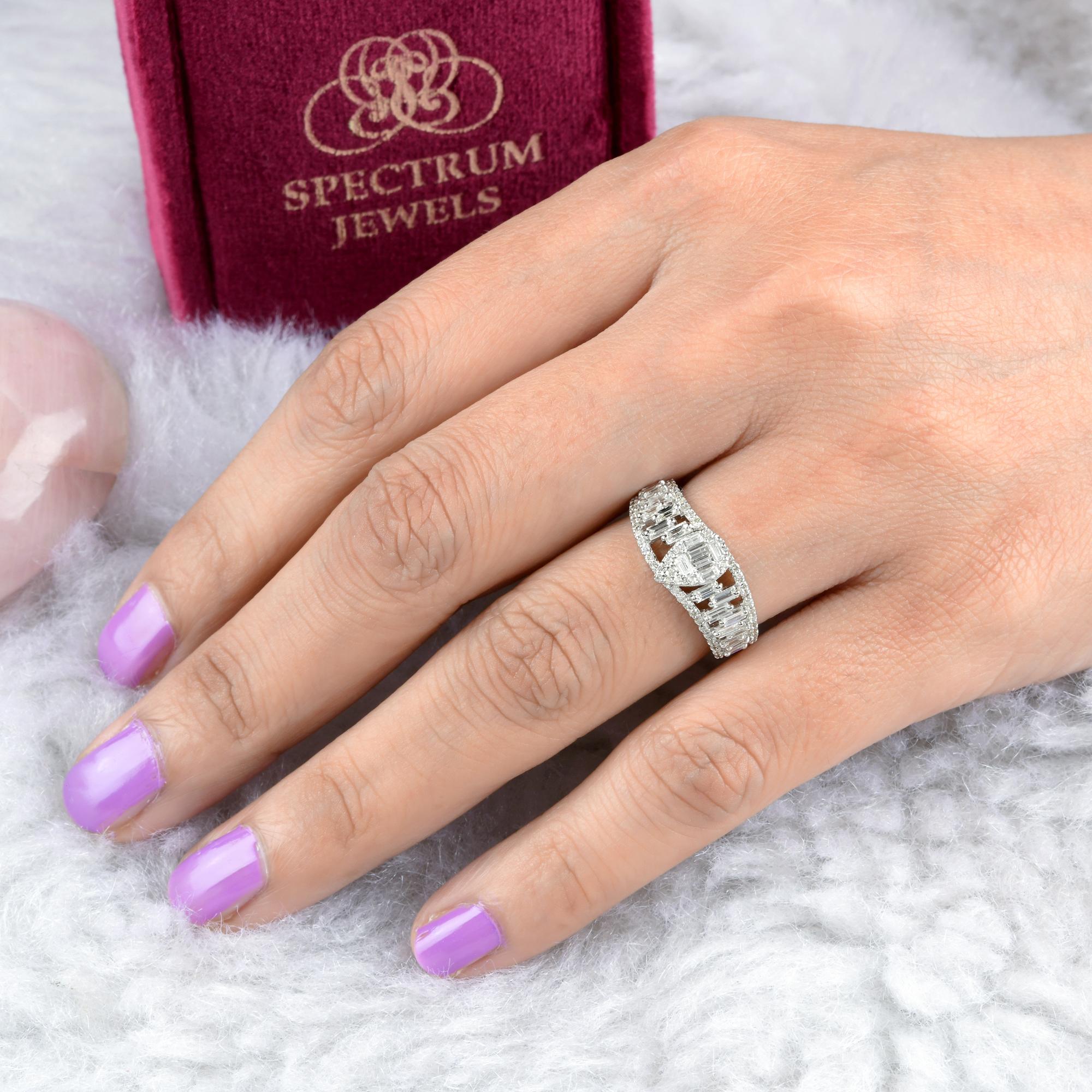Modern Natural 0.67 Carat SI Clarity HI Color Diamond 18 Karat Solid White Gold Ring For Sale