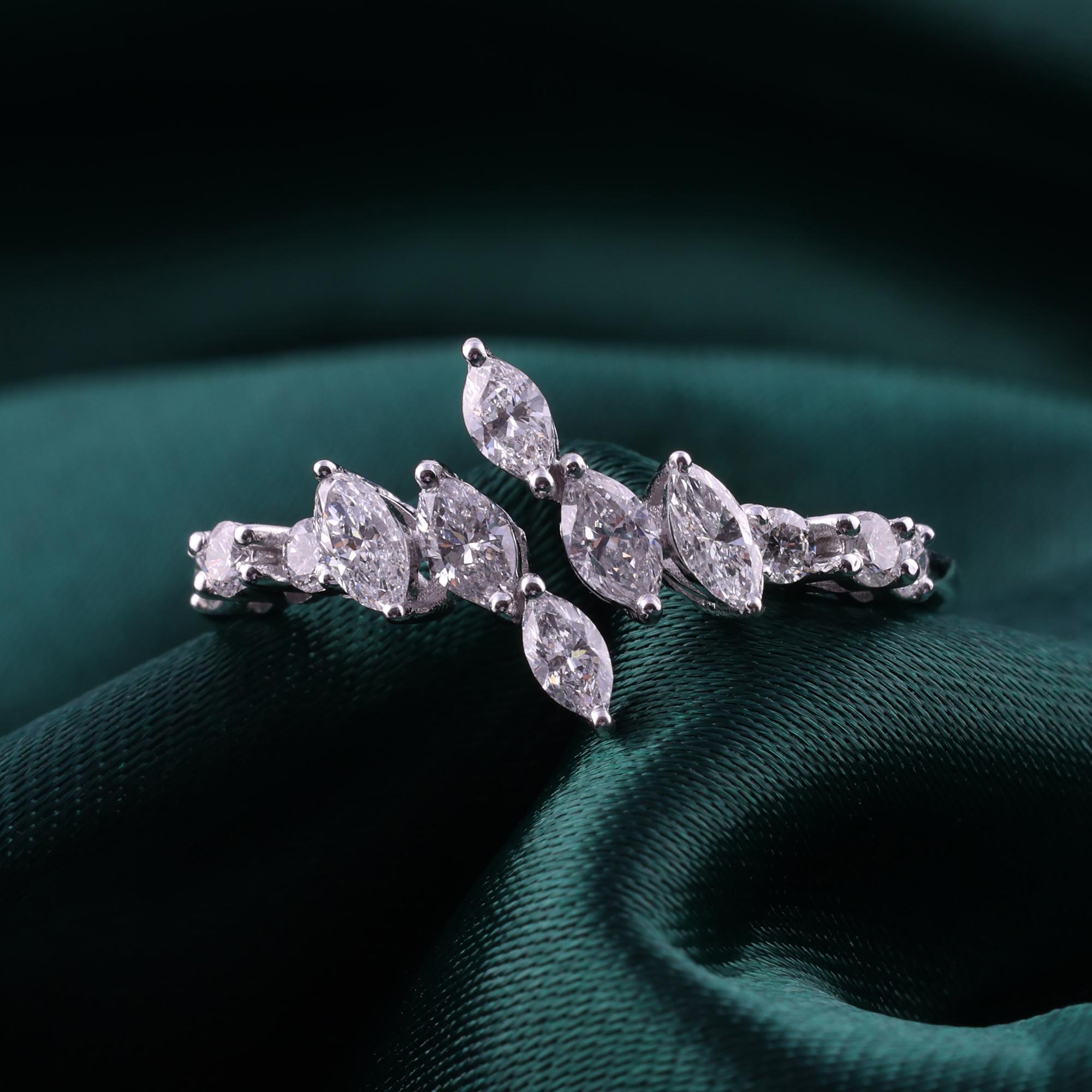 For Sale:  Natural 0.67 Carat SI Clarity HI Color Marquise Diamond Ring 18 Karat White Gold 4