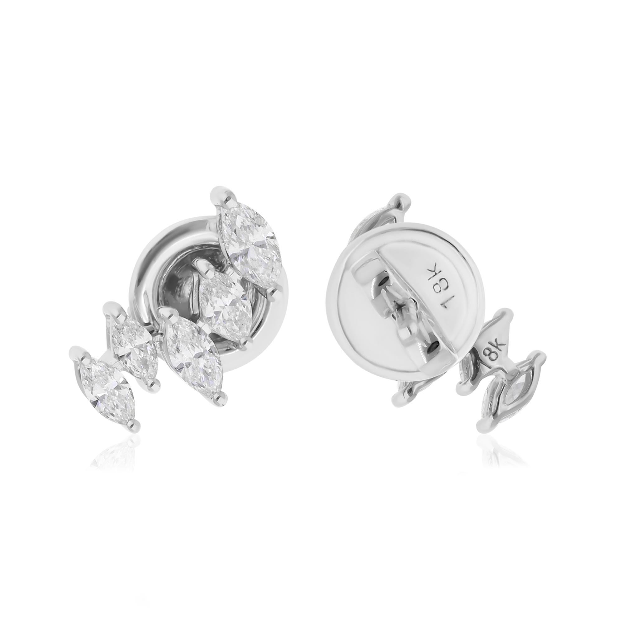 Fundidos en oro de 18 quilates, estos exquisitos pendientes están engastados con 0,68 quilates de brillantes diamantes.

SIGUE LA TIENDA DE SPECTRUM JEWELS para ver la última colección y piezas exclusivas. Spectrum Jewels se enorgullece de ser uno