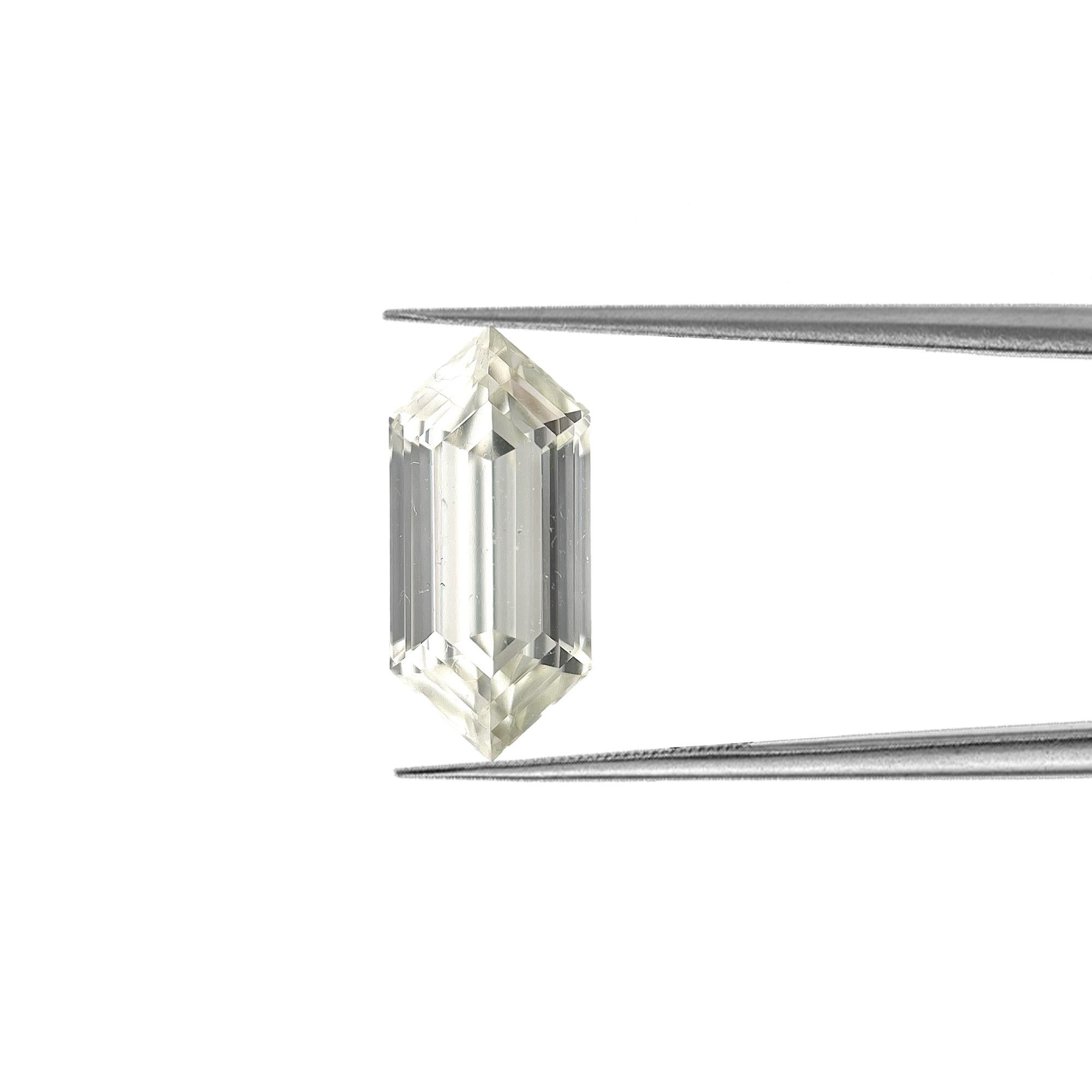 Natural 0.70 Carat H VS2 Hexagonal Diamond In New Condition For Sale In New York, NY