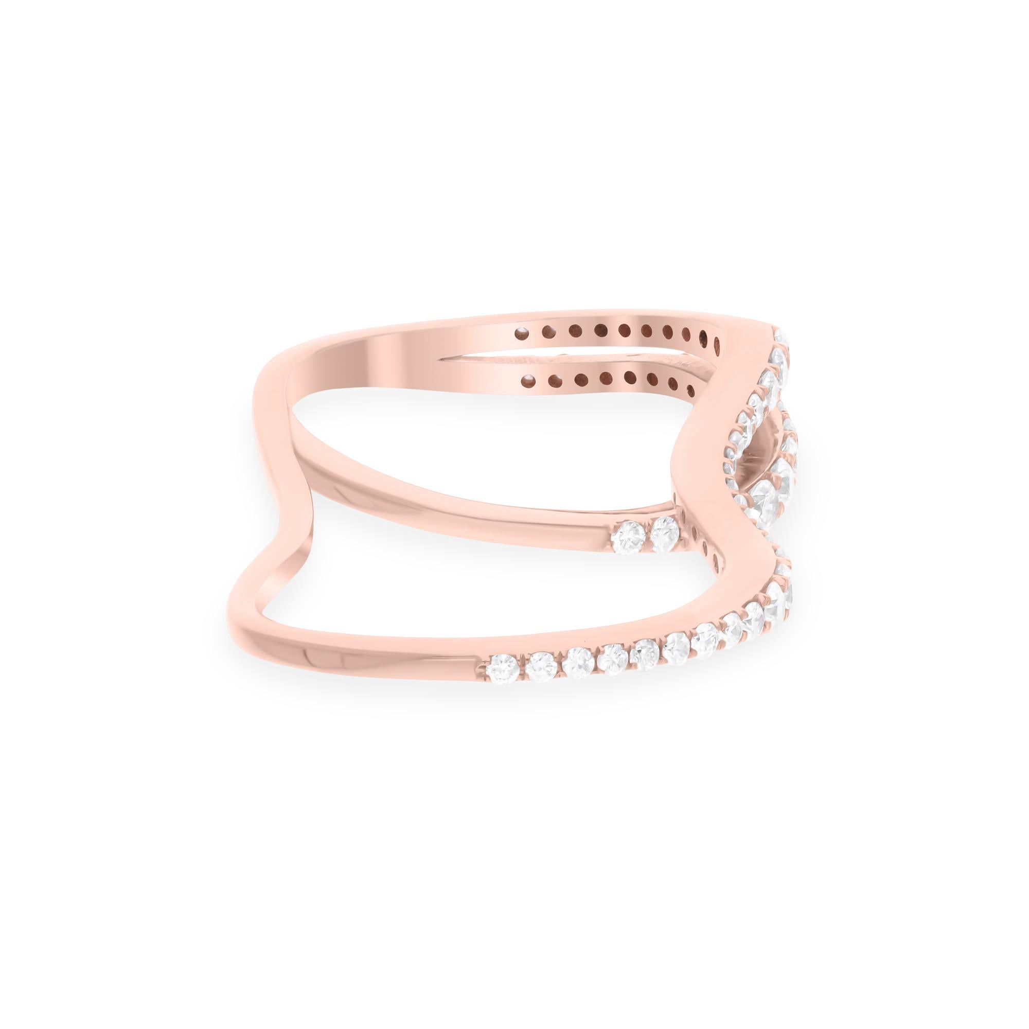 Natural 0.74 Carat SI/H Round Diamond Double Finger Ring 14 Karat Rose Gold In New Condition For Sale In Diera, Dubai