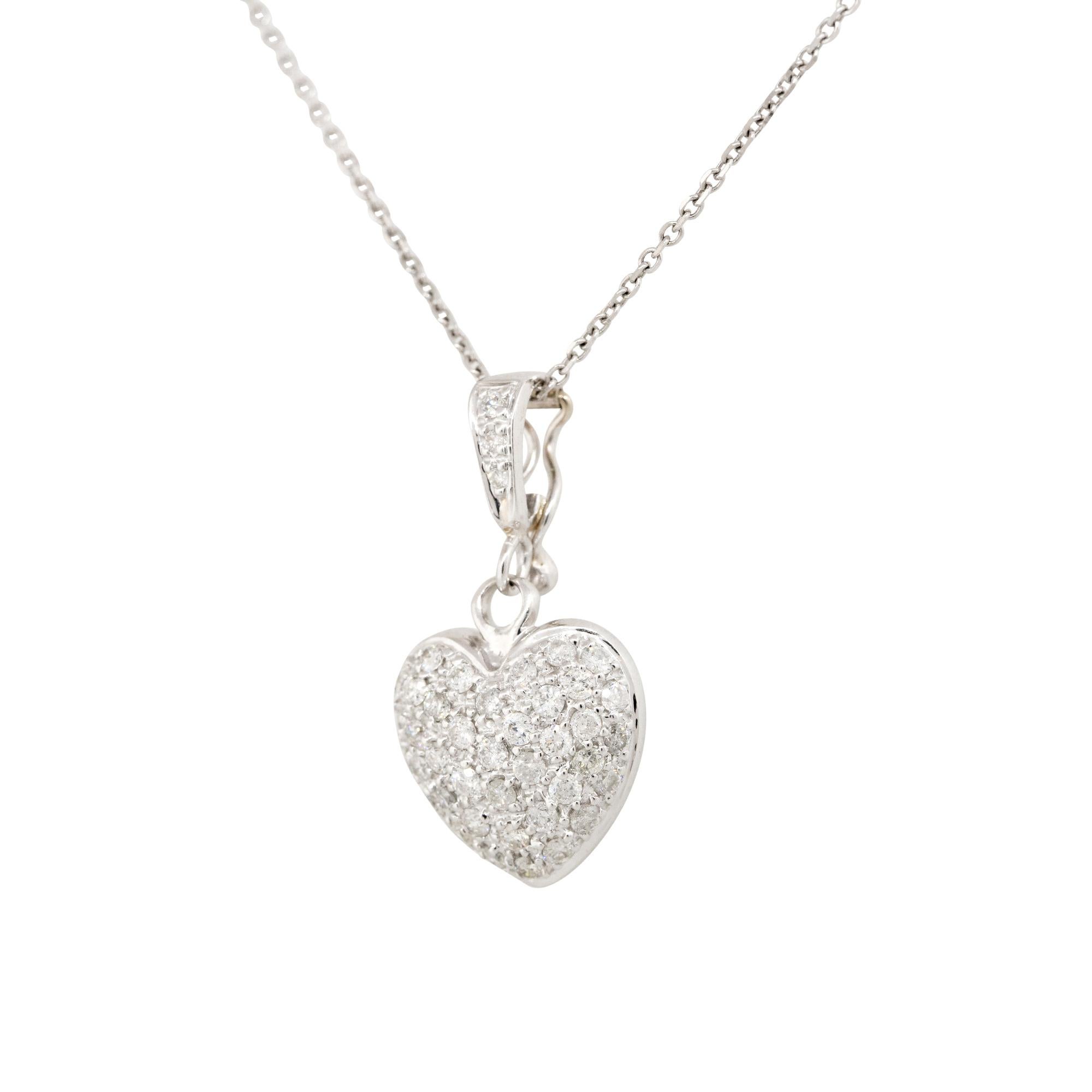 Natural 0.75 Carat Diamond Pave Heart 14 Karat Pendant Necklace In Stock In Excellent Condition For Sale In Boca Raton, FL