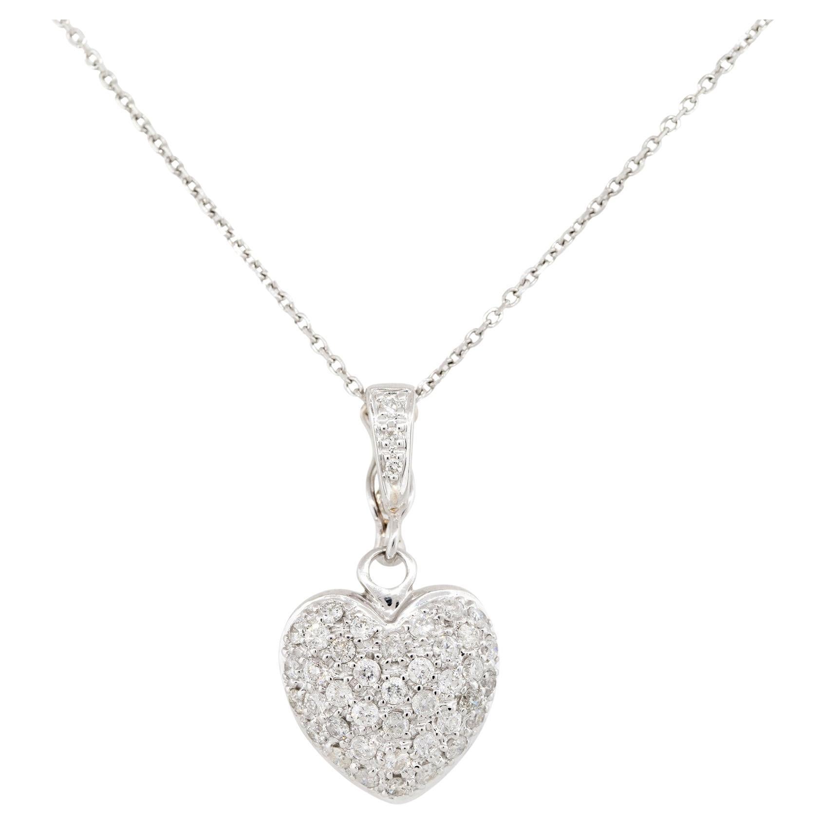 Natural 0.75 Carat Diamond Pave Heart 14 Karat Pendant Necklace In Stock For Sale