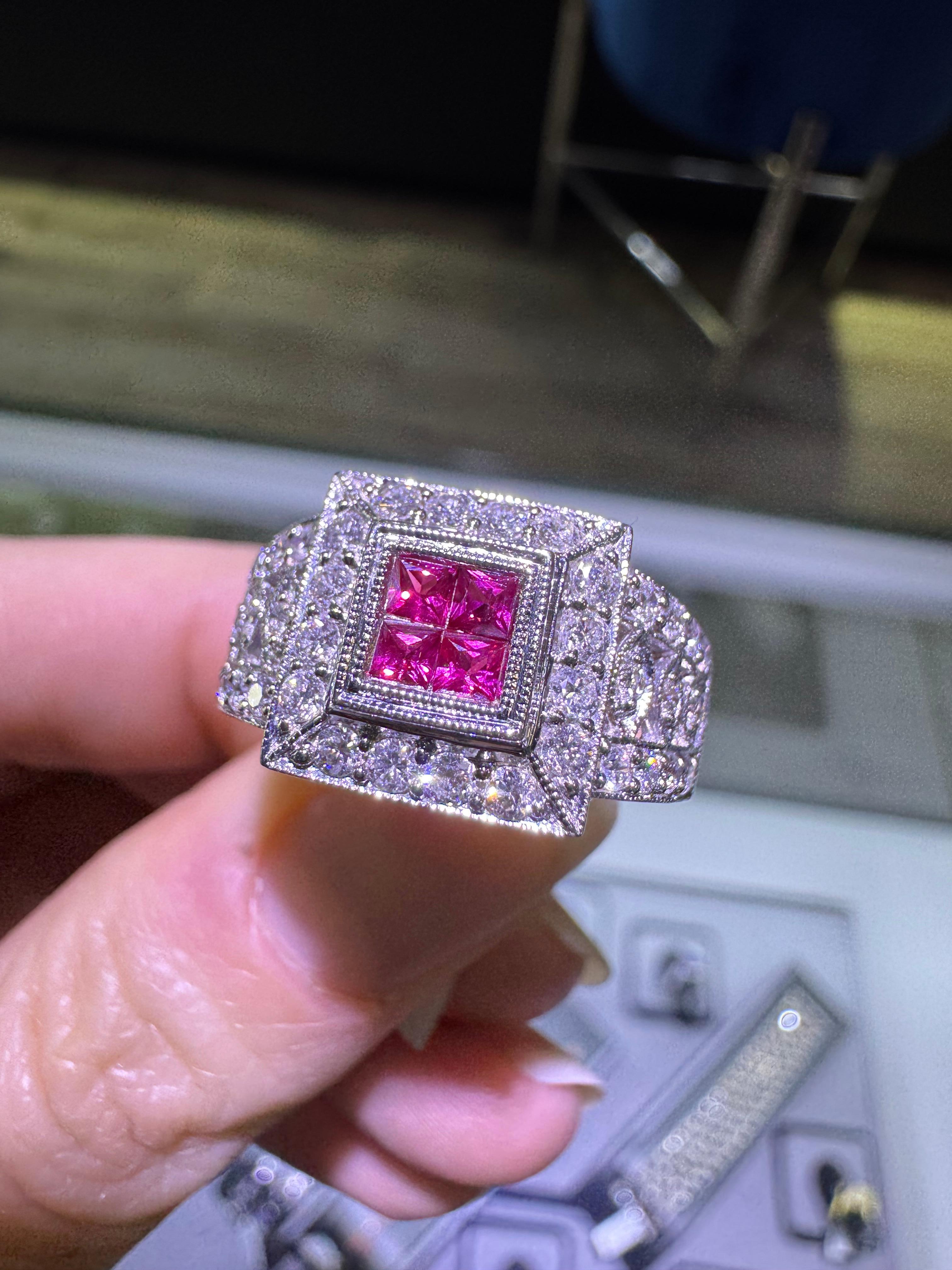 Natural 0.76 Carat Diamond and 0.12 Carat Ruby 18-Karat Cocktail Ring In Stock In Excellent Condition For Sale In Boca Raton, FL
