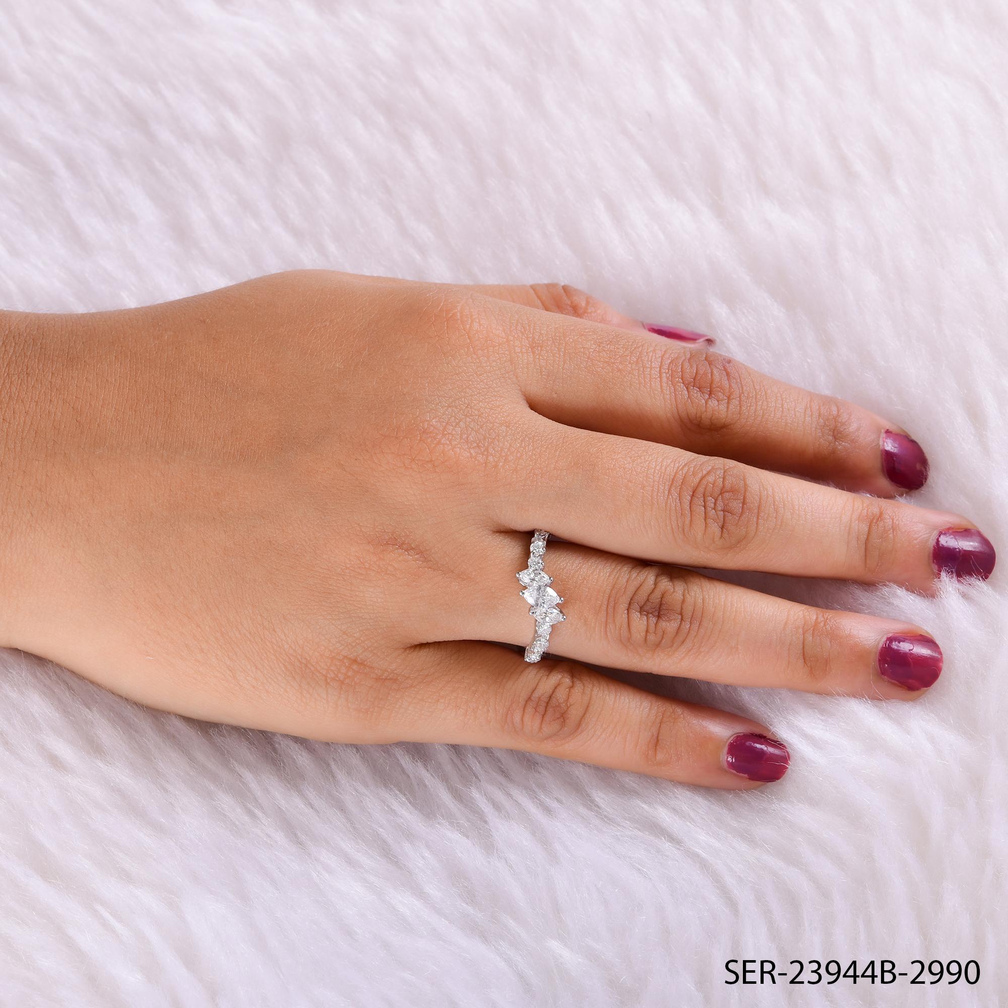 Anillo natural de diamantes marquesa de 0,79 quilates con diseño ondulado Joyas de oro blanco de 18 quilates Corte marquesa en venta