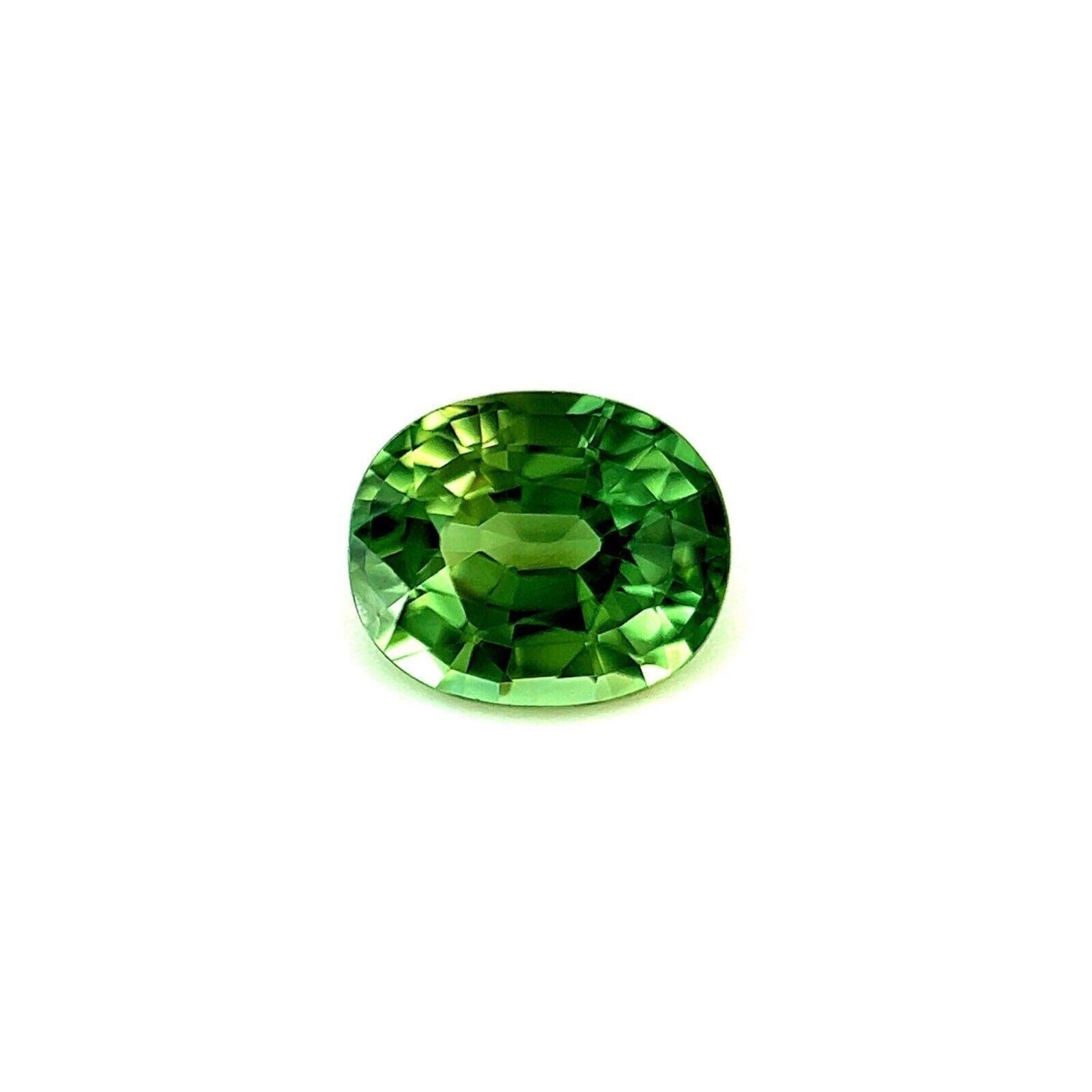 Taglio ovale Zaffiro Australiano Verde Vivido Naturale 0,79ct Taglio Ovale Gemma Sciolta
