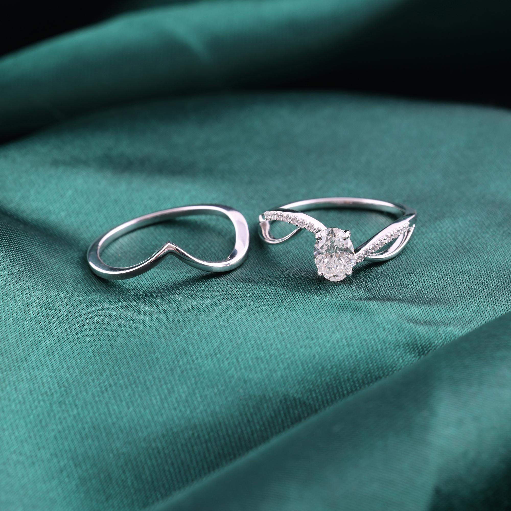 Im Angebot: Natürlicher 0,82 Karat SI Reinheit HI Farbe Oval Diamantring 18 Karat Weißgold () 5