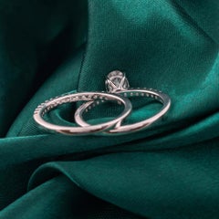 Bague de mariage en diamant naturel 0,83 carat en or blanc 18K avec pavé de diamants