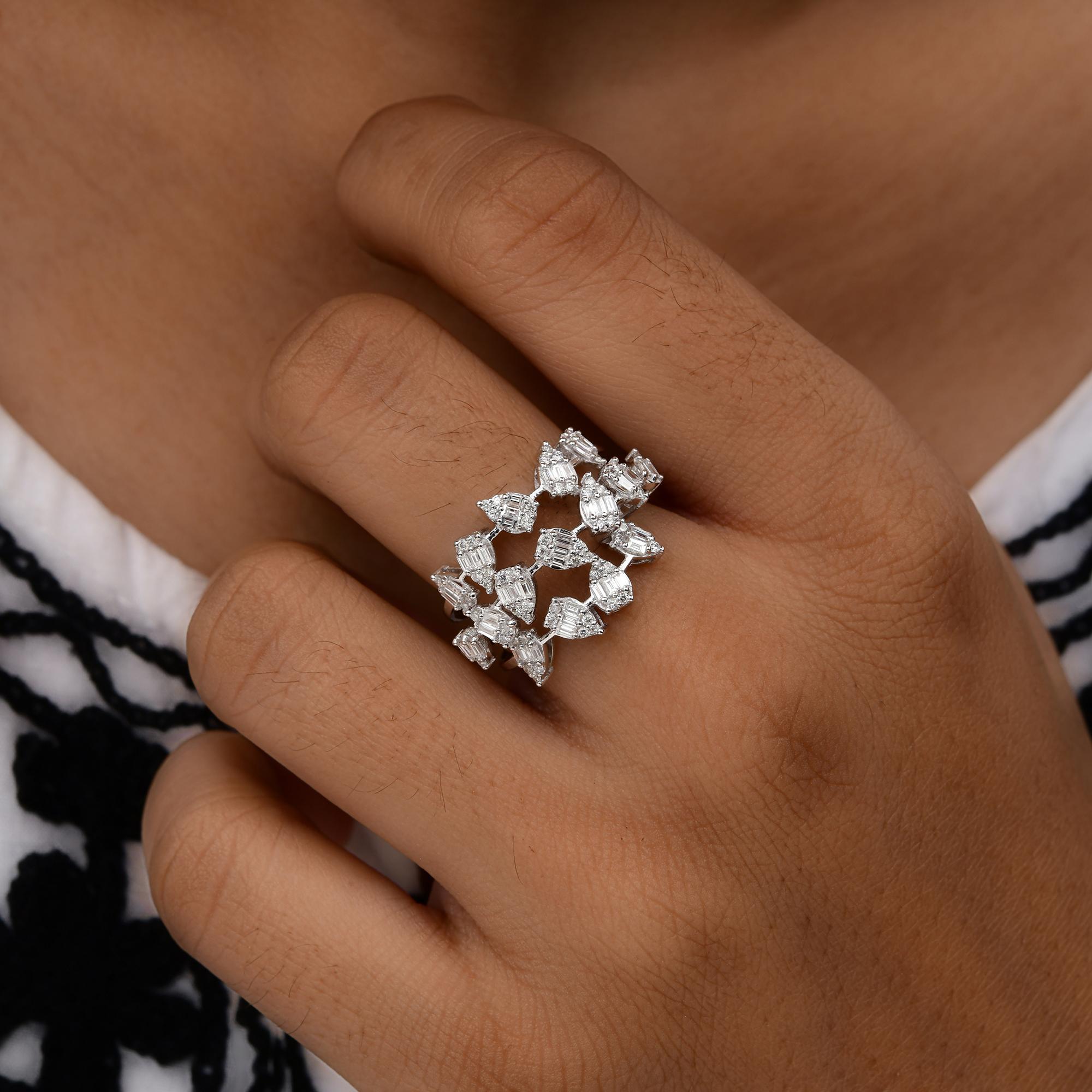Women's Natural 0.85 Carat SI/H Baguette Diamond Ring 18 Karat White Gold Fine Jewelry For Sale