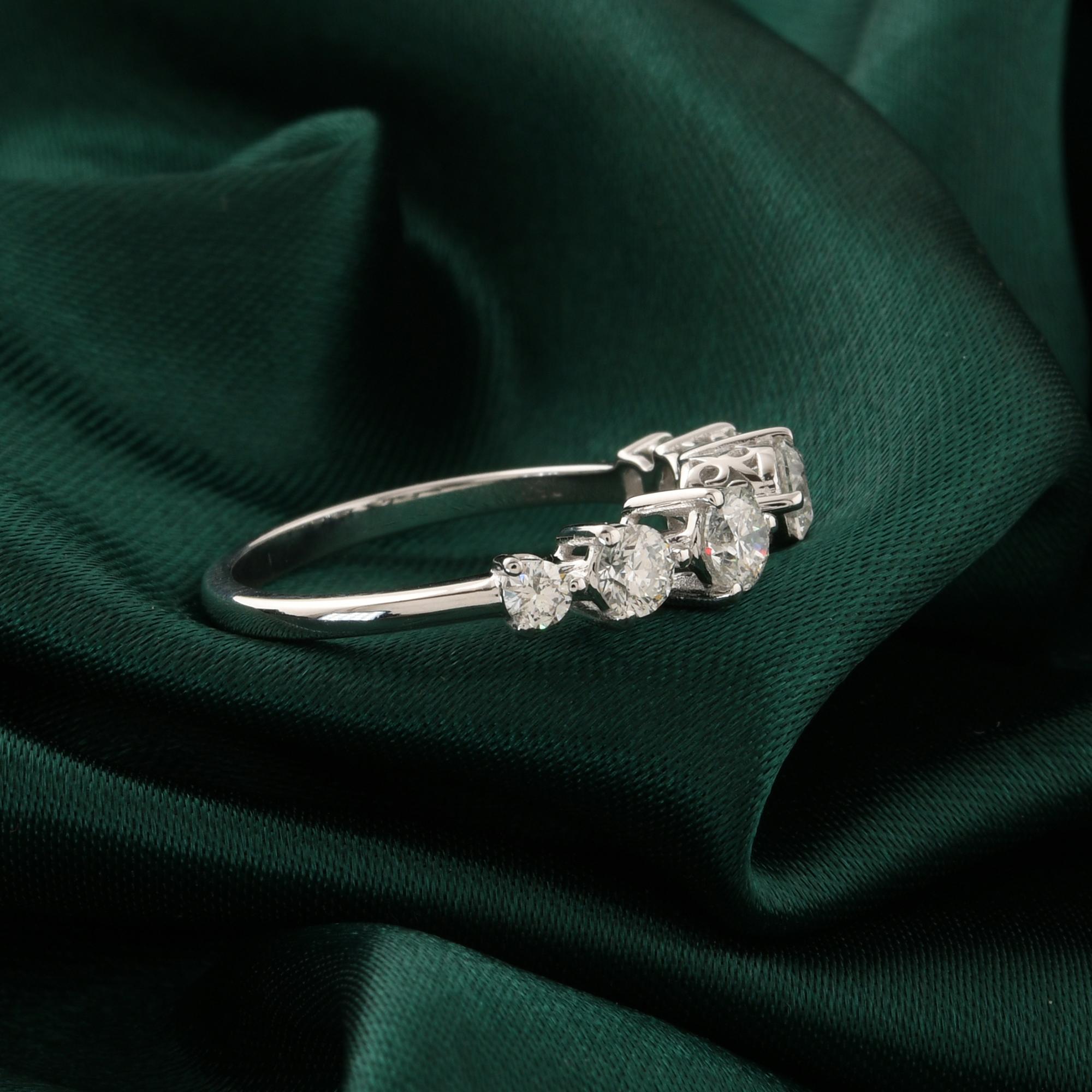 En venta: Anillo Puño Diamante Natural 0,88 Quilates Claridad SI Color HI Oro Blanco 18 Kilates  3