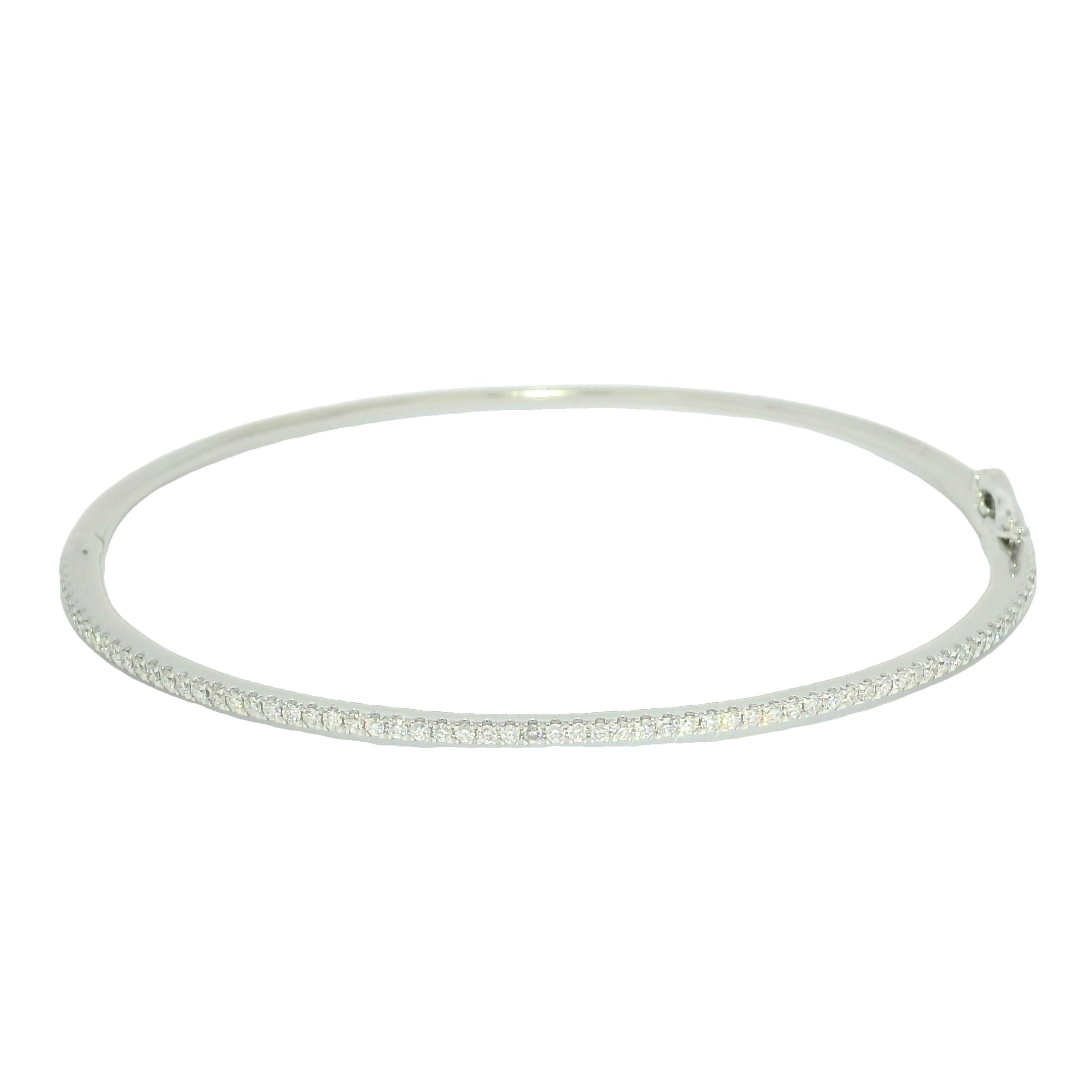 Contemporaneo Bracciale sottile con diamante naturale da 0,90 carati 18 carati In magazzino in vendita