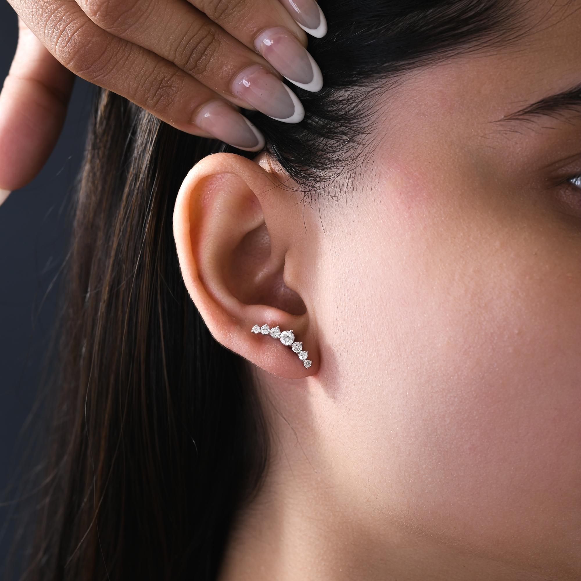 Pendientes finos de diamantes naturales de 0,91 quilates, claridad SI y color HI, oro blanco de 9 quilates en Nuevo estado para la venta en Diera, Dubai