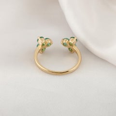 Nature 0.96 Carat Zambian Emerald Gemstone Floral Ring 14 Karat Yellow Gold