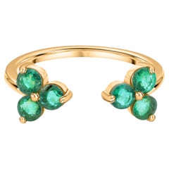 Nature 0.96 Carat Zambian Emerald Gemstone Floral Ring 14 Karat Yellow Gold