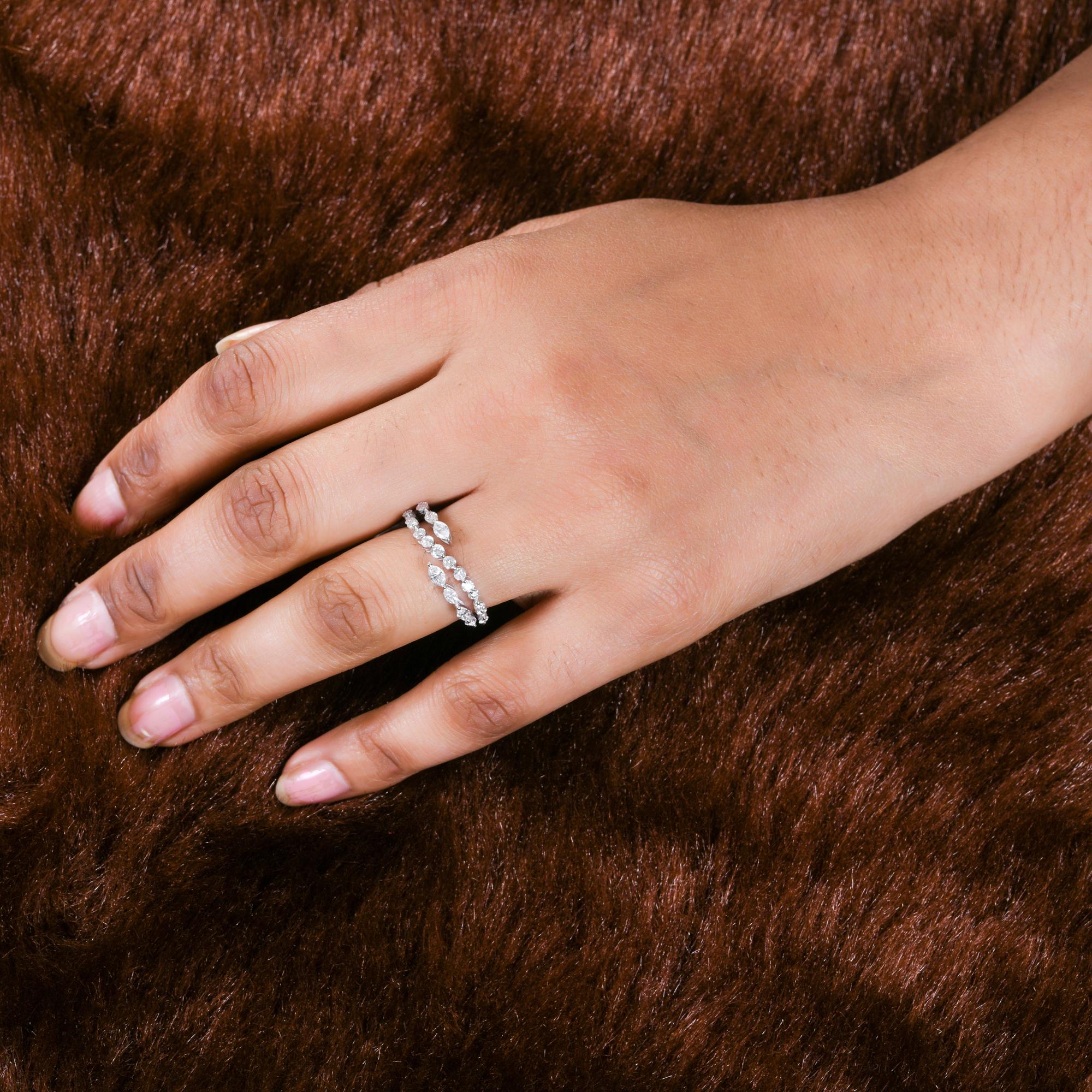 Natürlicher 0,97 Karat SI Reinheit HI Farbe Marquise Diamantring 18 Karat Weißgold (Marquiseschliff) im Angebot