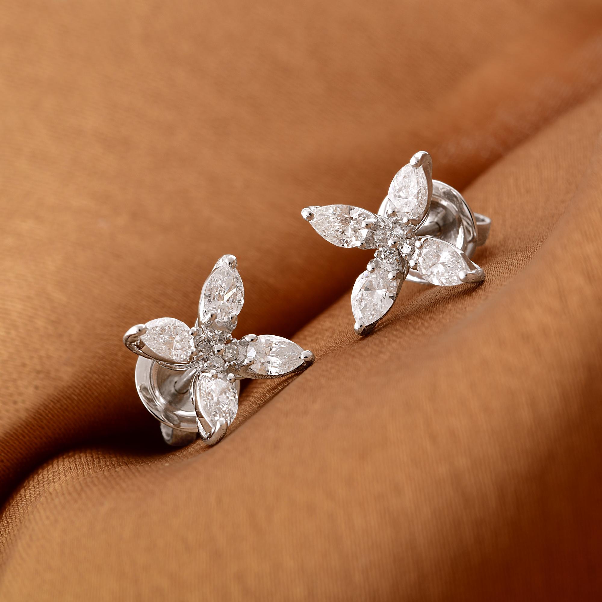 Codice articolo :- See-11980H
Peso lordo: 3.05 gm
Peso dell'oro bianco 18k :- 2,85 gm
Peso del diamante naturale :- 0,98 carati  (DIAMANTE DI PUREZZA MEDIA SI1-SI2 E COLORE H-I)
Dimensioni degli orecchini: 9x9 mm