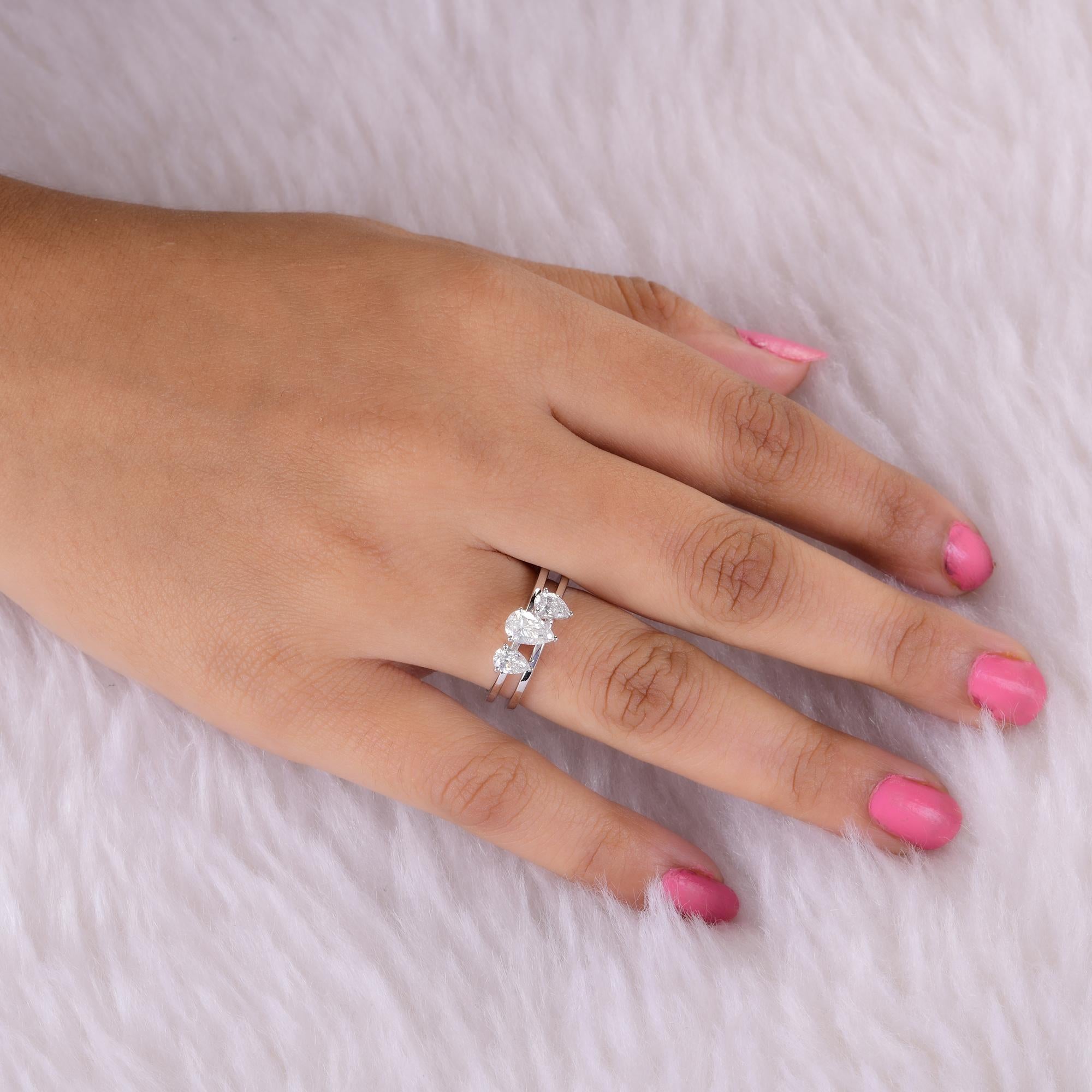 Natural 0.99 Carat SI Clarity HI Color Pear Shape Diamond White Gold Band Ring In New Condition For Sale In Diera, Dubai